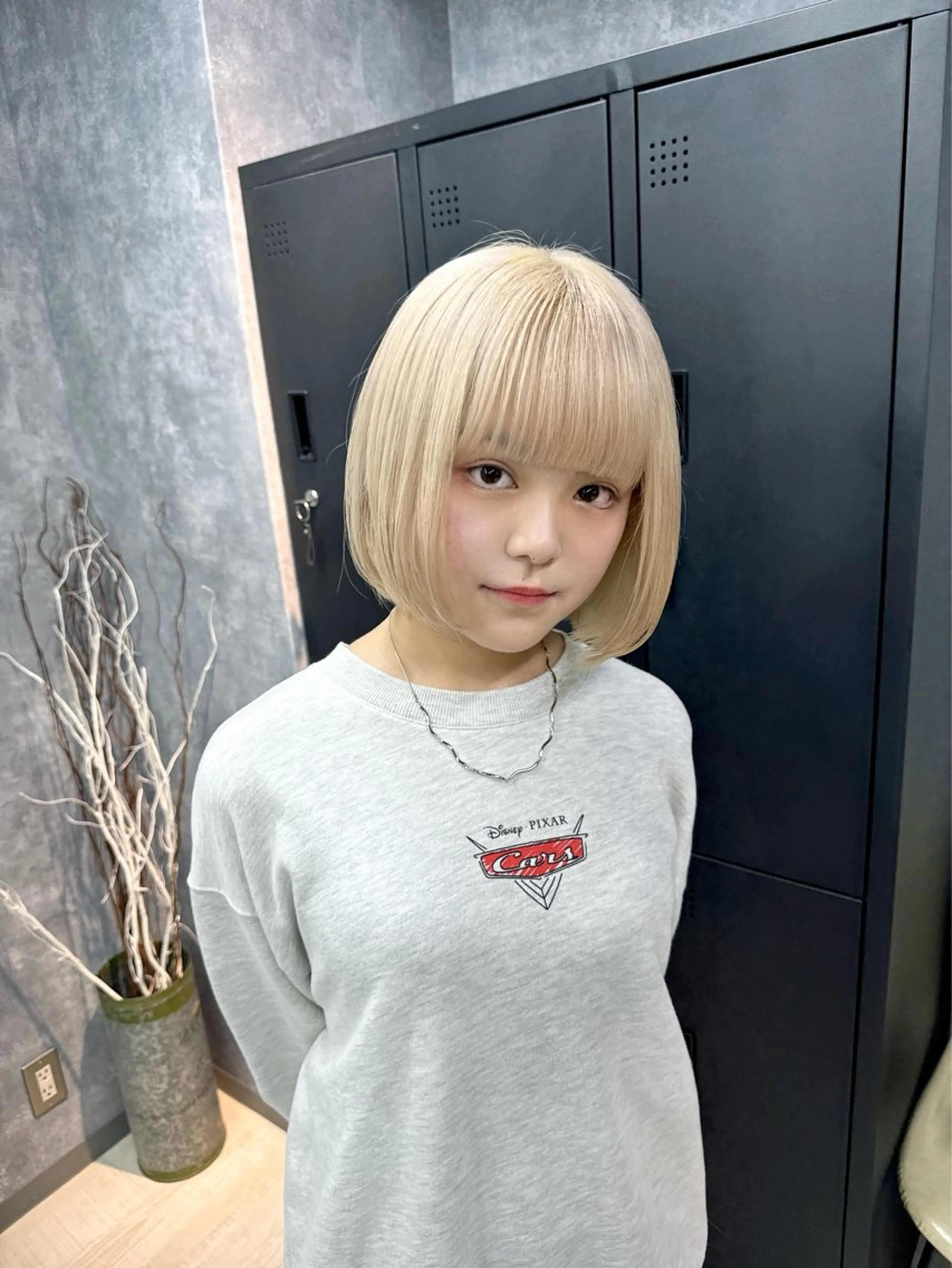 ショート カラー ブリーチ ケアブリーチ ダブルカラー イヤリングカラー ハイトーンカラー 【.ico】心斎橋 飛田ゆうきのヘアスタイル