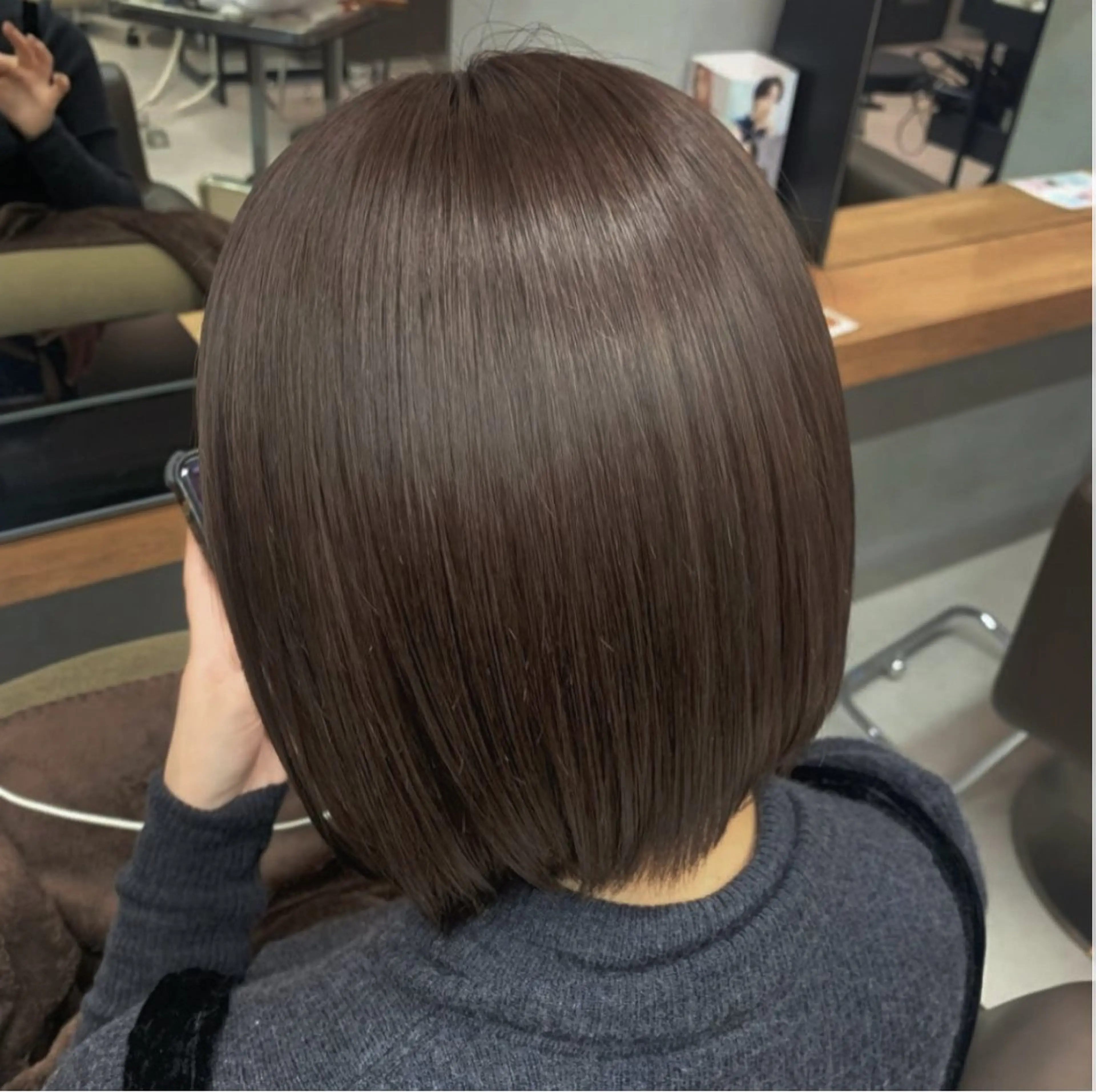 ショート カット ヘアカラー トリートメント 🫧オリーブ/赤み消 し/暗髪🫧野本麗奈のヘアスタイル