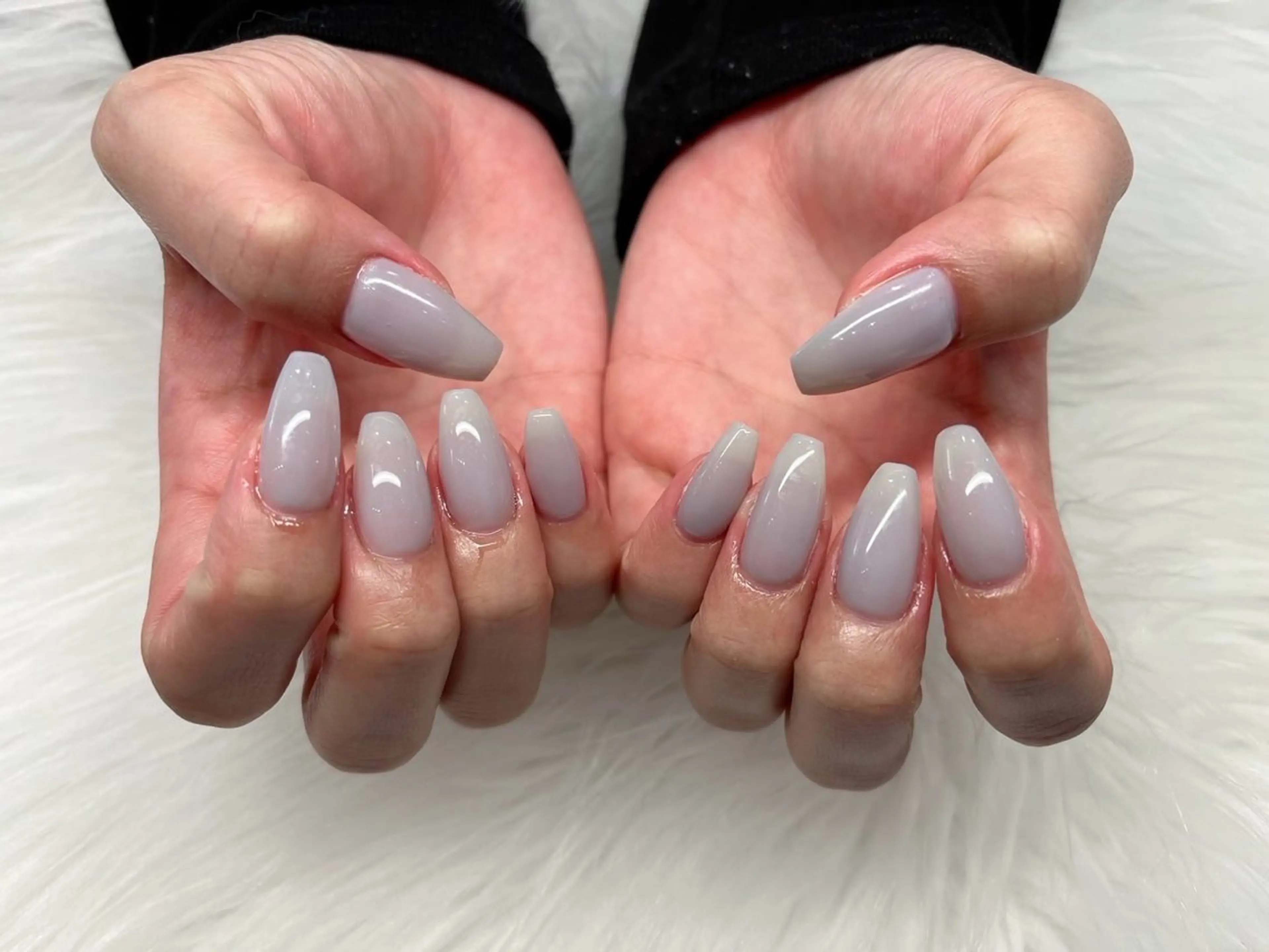 ネイル オーロラネイル チークネイル フレンチネイル ガラスフレンチ ロングネイル ハンドネイル XIMINANAIL SALON堀江店のネイルデザイン