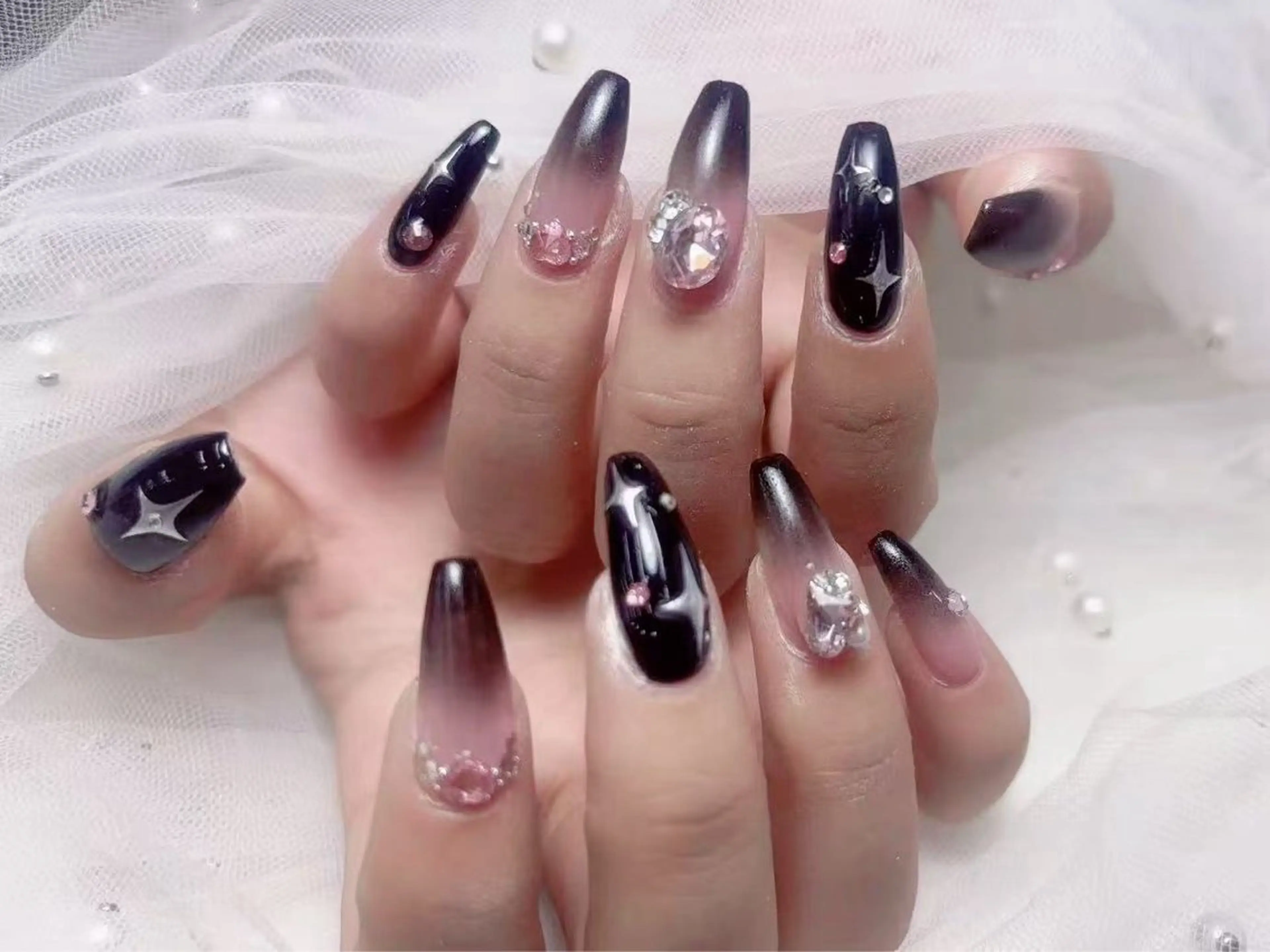 ネイル チョウ チョウのネイルデザイン