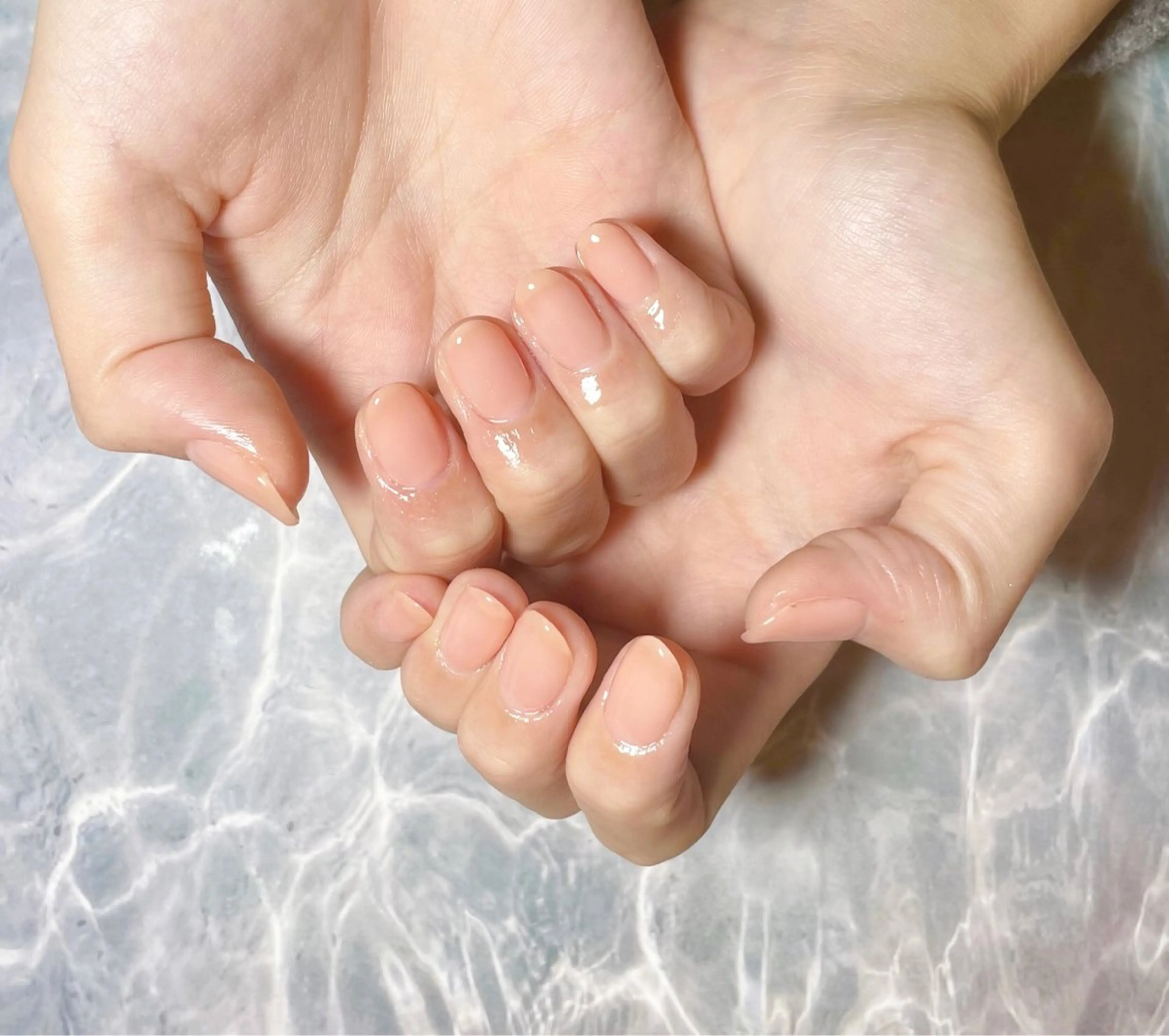 ネイル オフィスネイル シンプルネイル Melia by attrait所属・Melia by attrait🌿杏のネイルデザイン