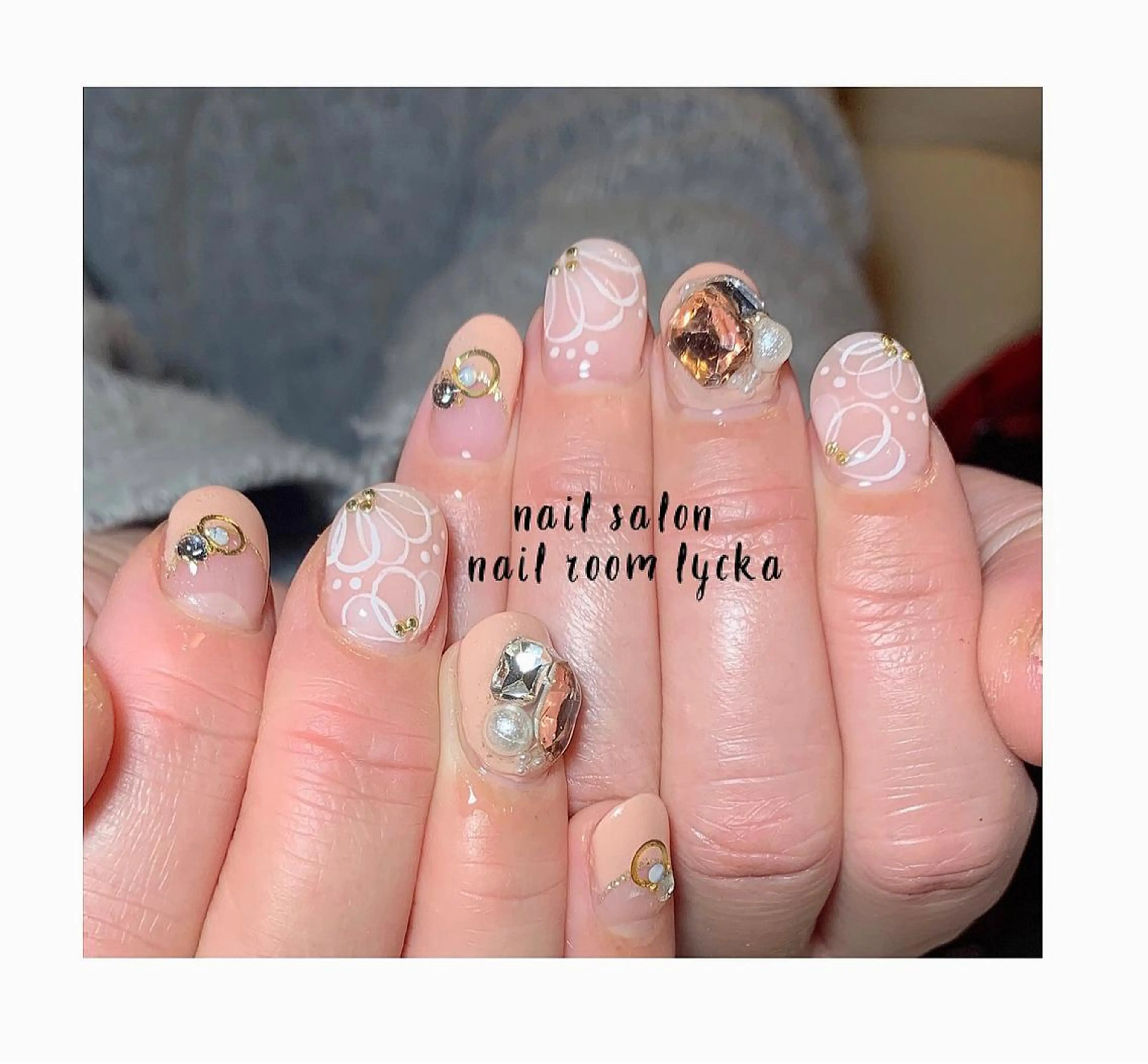 ネイル ジェルネイル パラジェル 冬ネイル ﾈｲﾙﾙｰﾑﾘｯｶ 𝐦𝐚𝐲𝐮のネイルデザイン