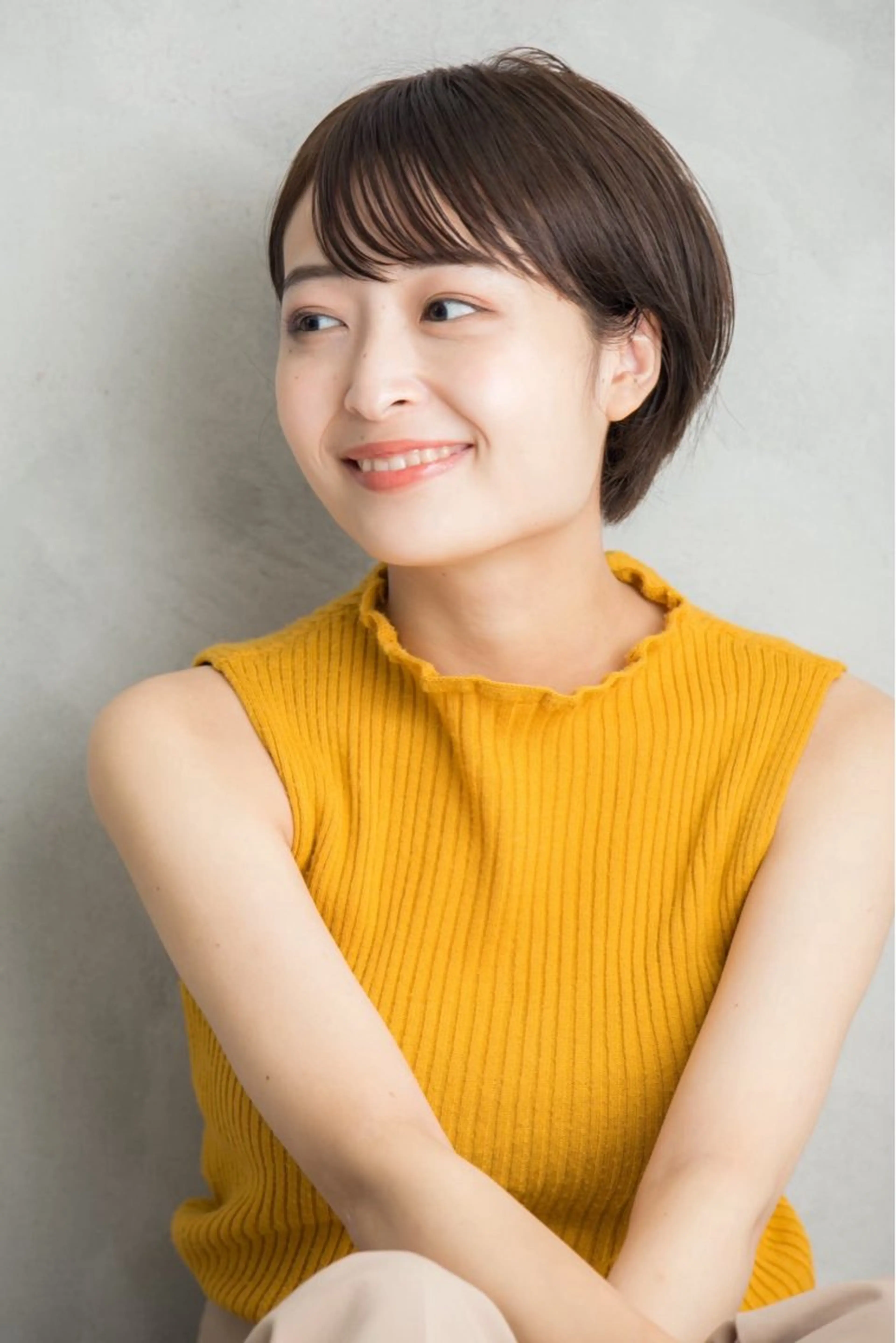 ショート カラー ベージュカラー 透明感カラー ショートヘア 小顔カット 巻けるケア縮毛矯正✨ ケアカラー✨山下のヘアスタイル