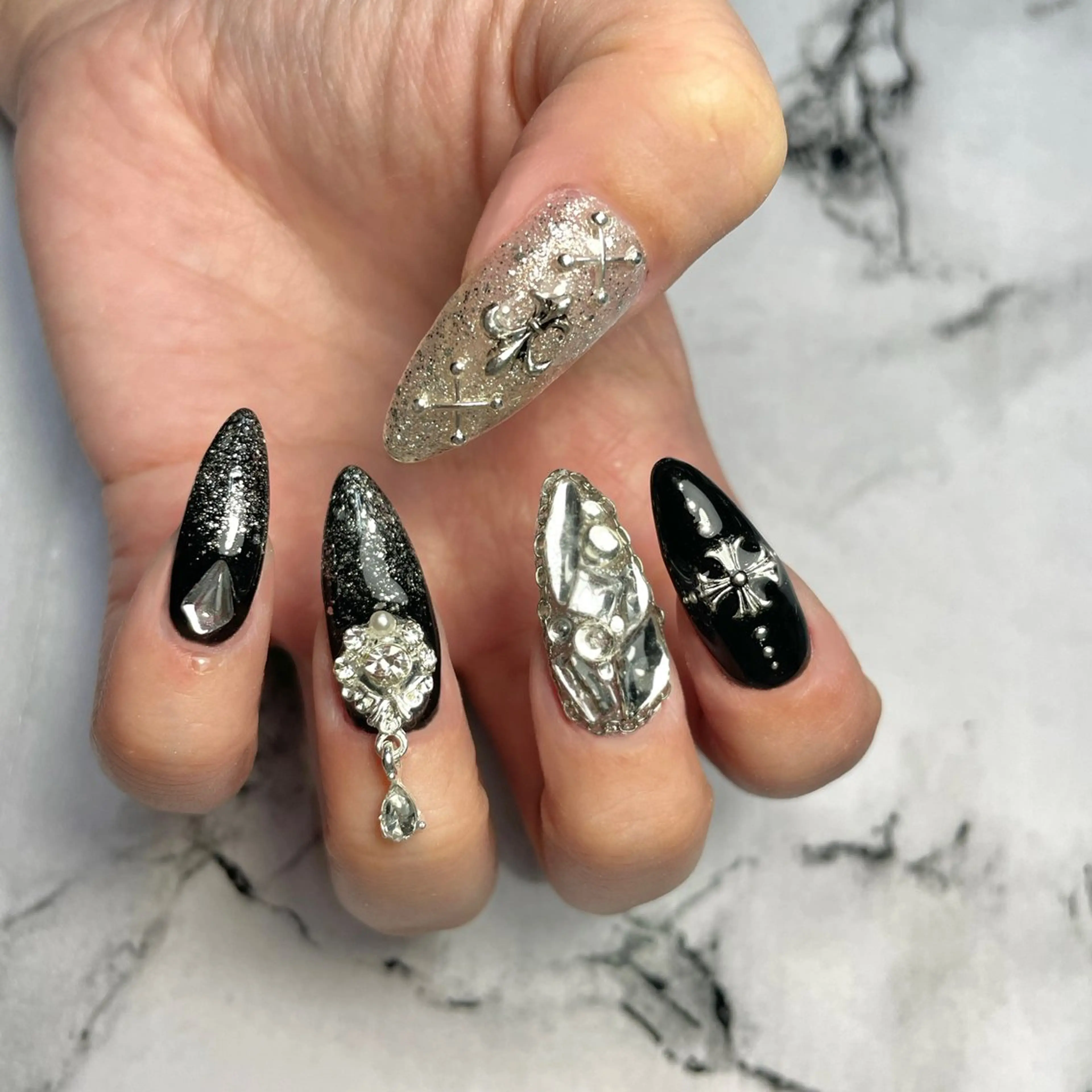 ネイル Oracion Nailのネイルデザイン