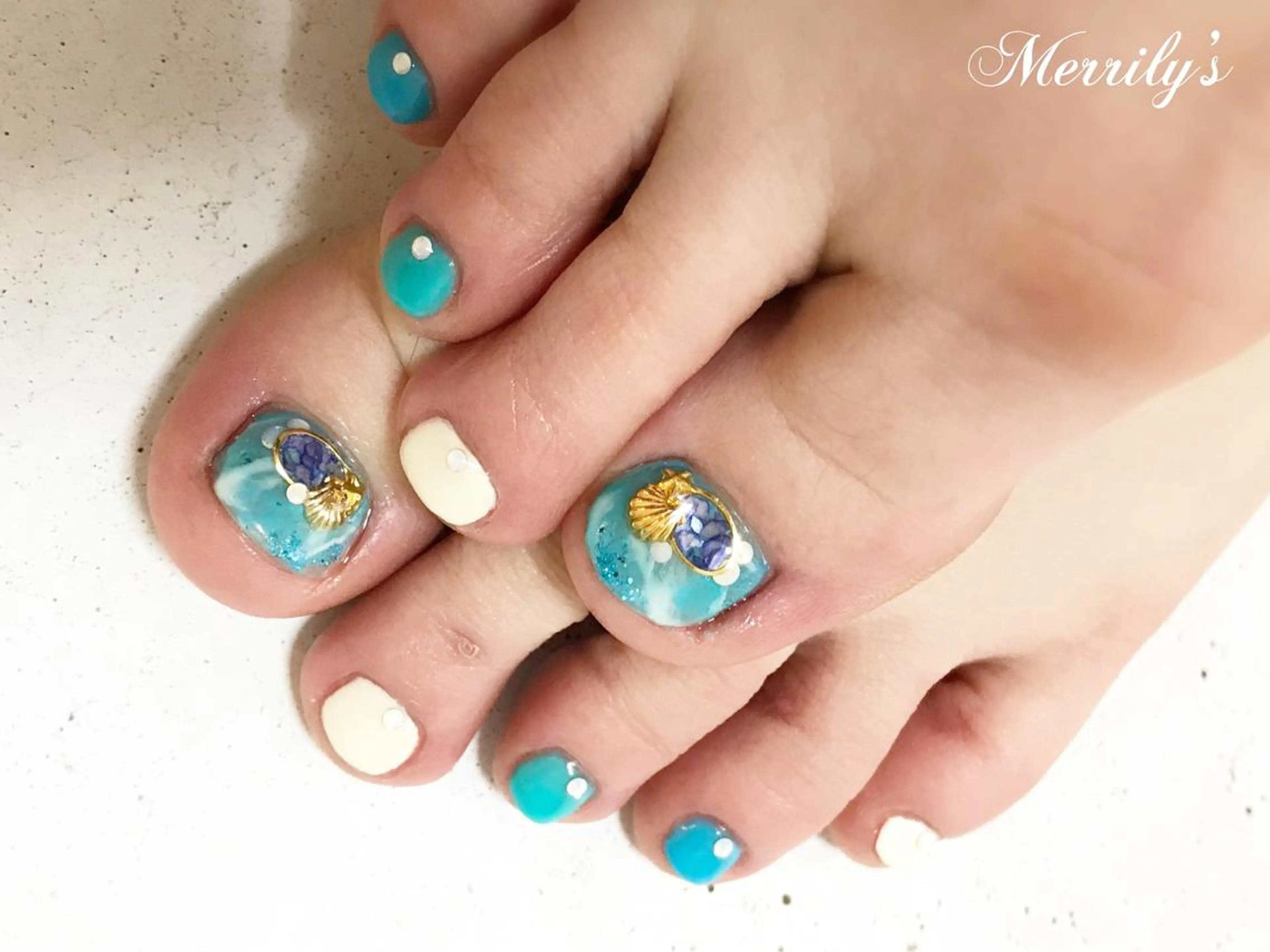 ネイル Merrily's所属・Merrily's Hagi Minaのネイルデザイン