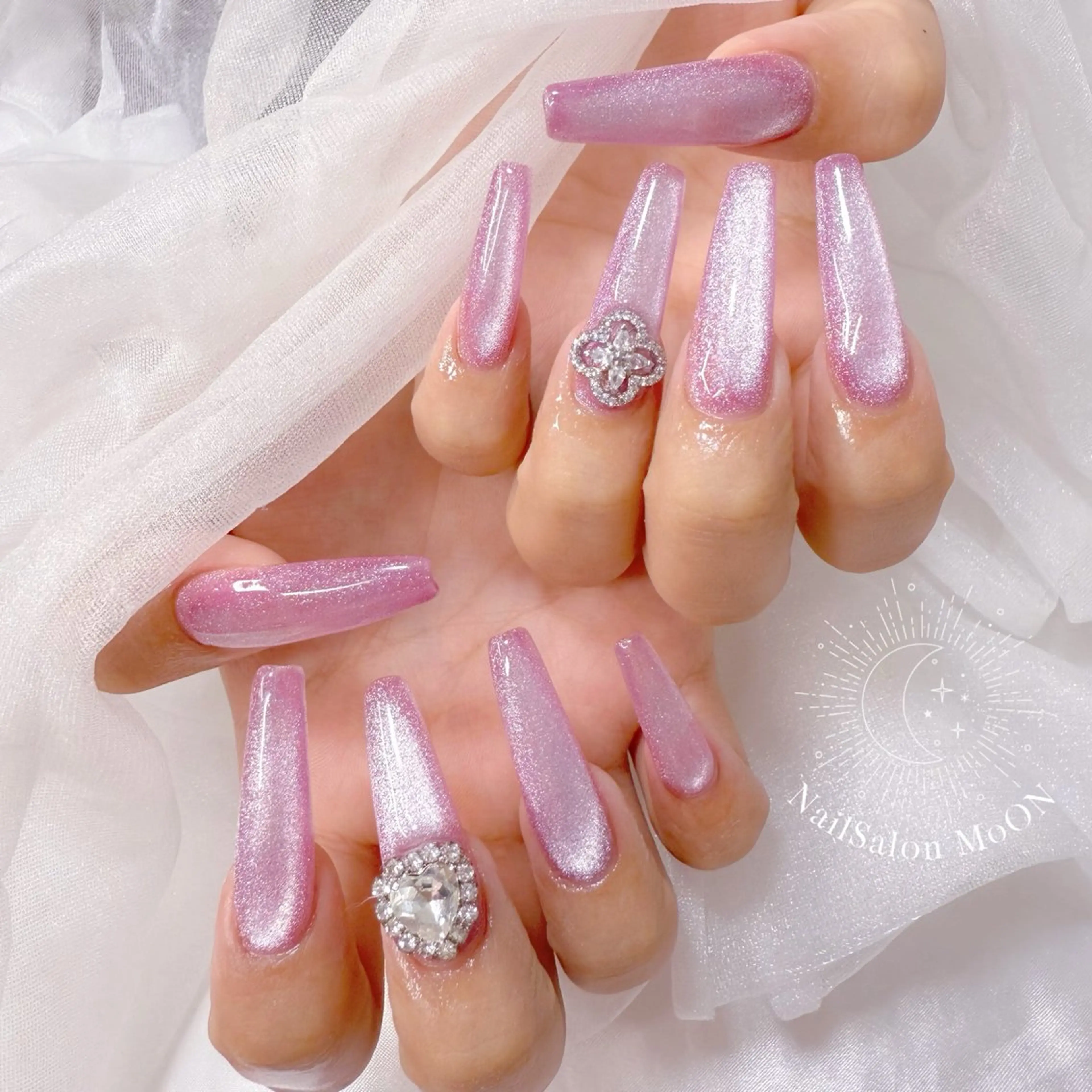 ネイル マグネットネイル ハンドネイル ハンドケア MoON...❤︎ MeGuのネイルデザイン