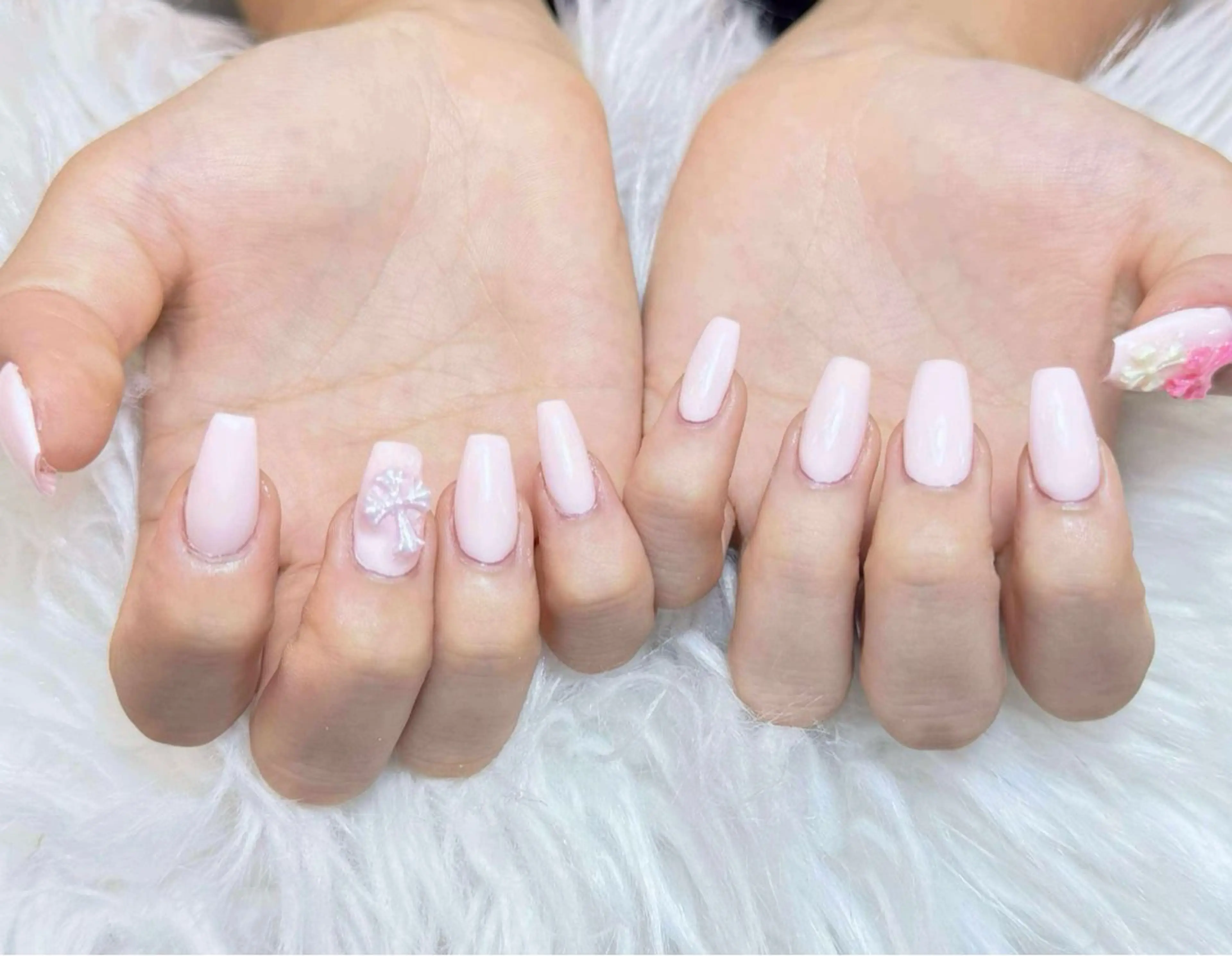 ネイル チークネイル 長さ出し フットネイル マグネットネイル 持ち込み ANH NAIL ゴテゴテ専門店💎のネイルデザイン
