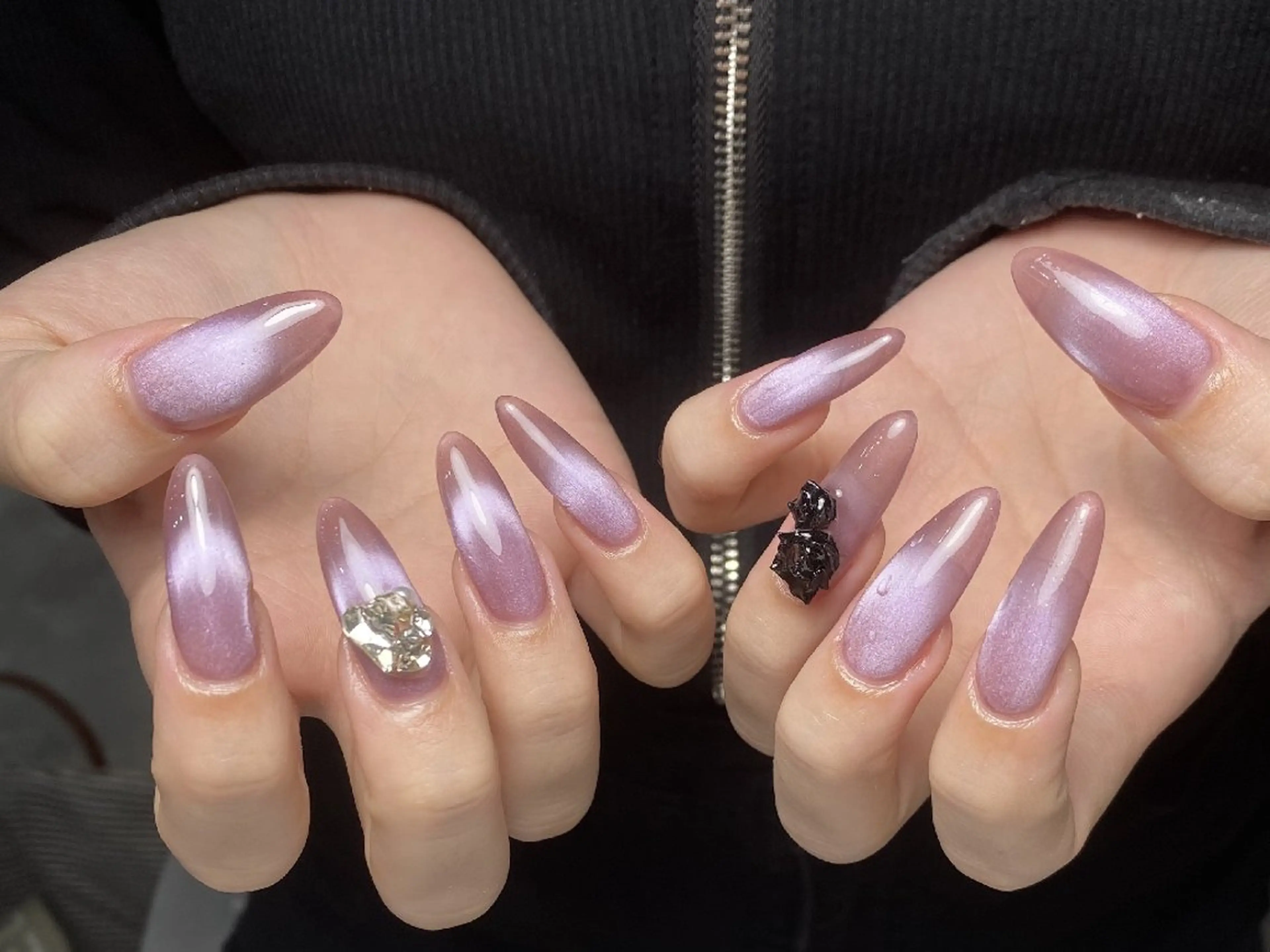 ネイル クリアネイル フラッシュネイル フットネイル フレンチネイル ジェルネイル ハンドネイル UM Nail Salonのネイルデザイン