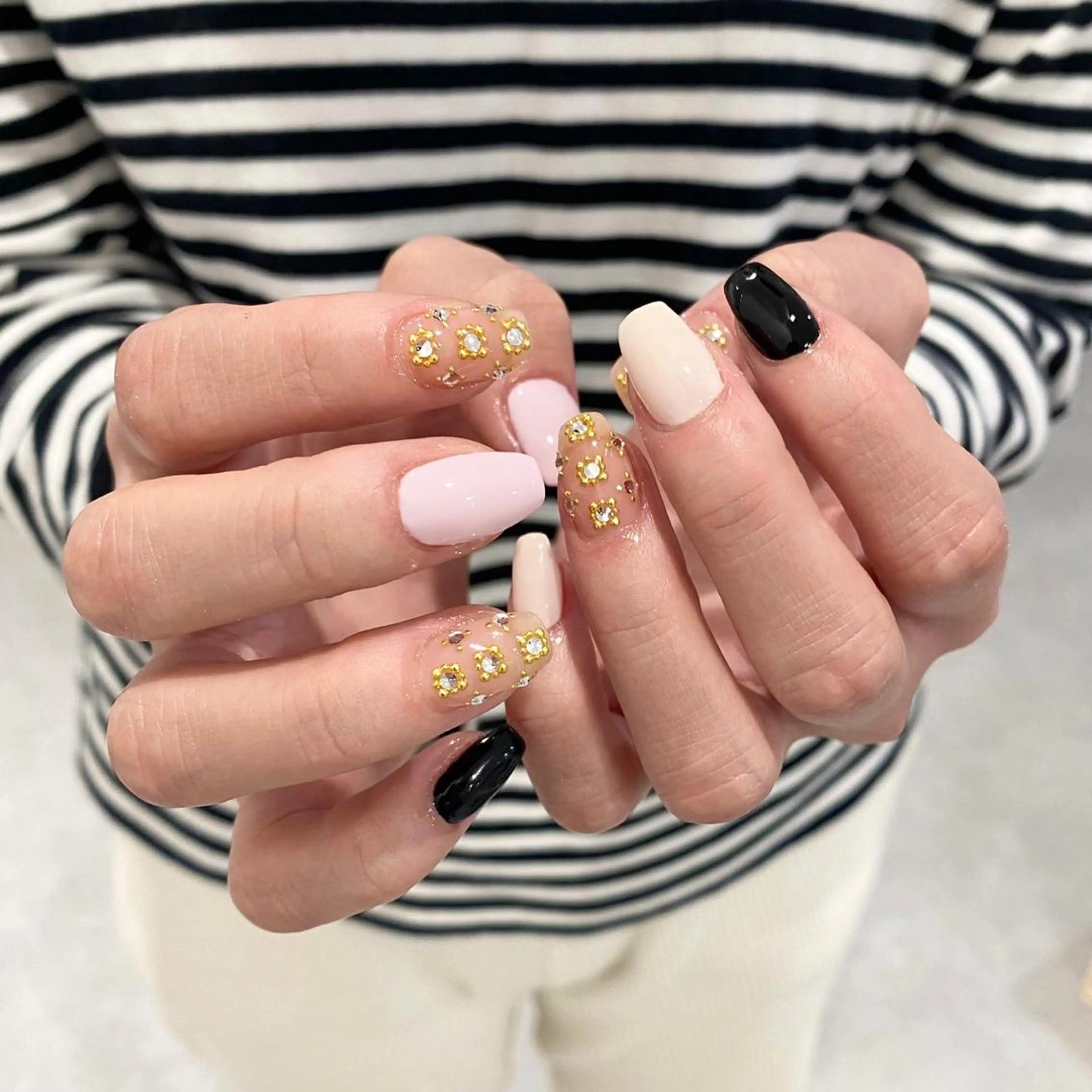ネイル nail&eyelash Rine所属・Rine 放出 (リネ)のネイルデザイン