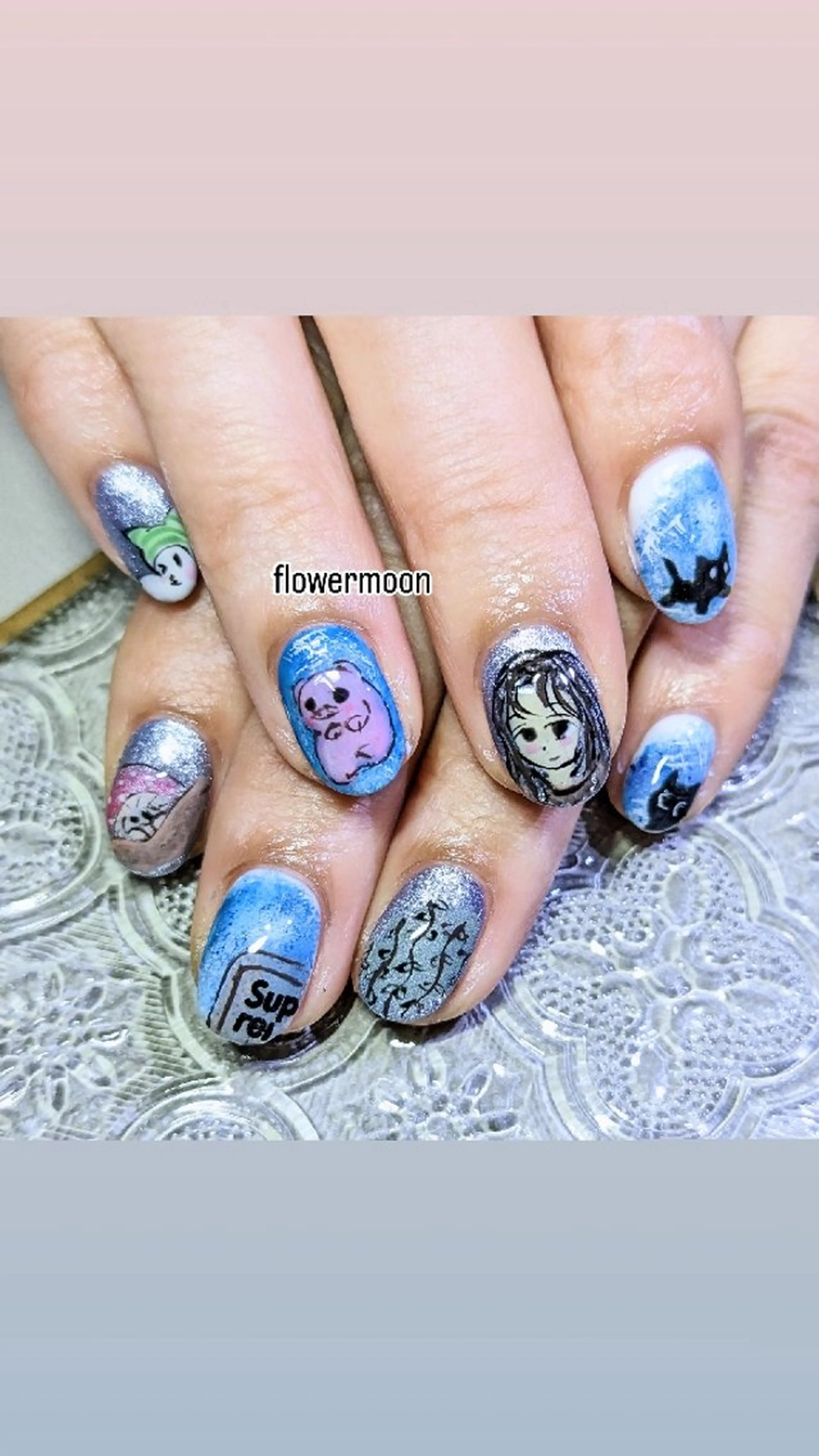 ネイル ハンドネイル ハンドケア フラワー ムーンのネイルデザイン