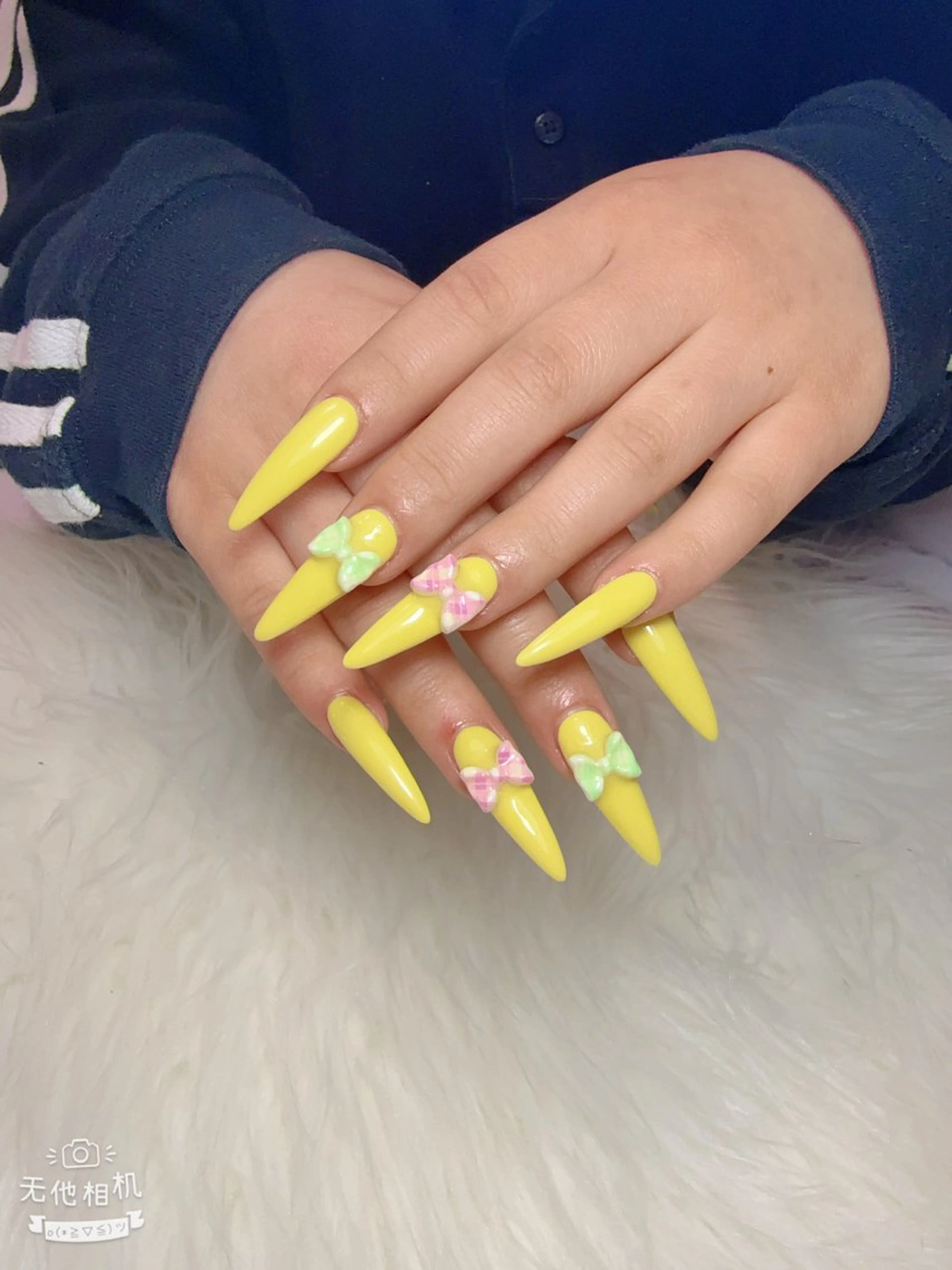 ネイル 西野 カナのネイルデザイン