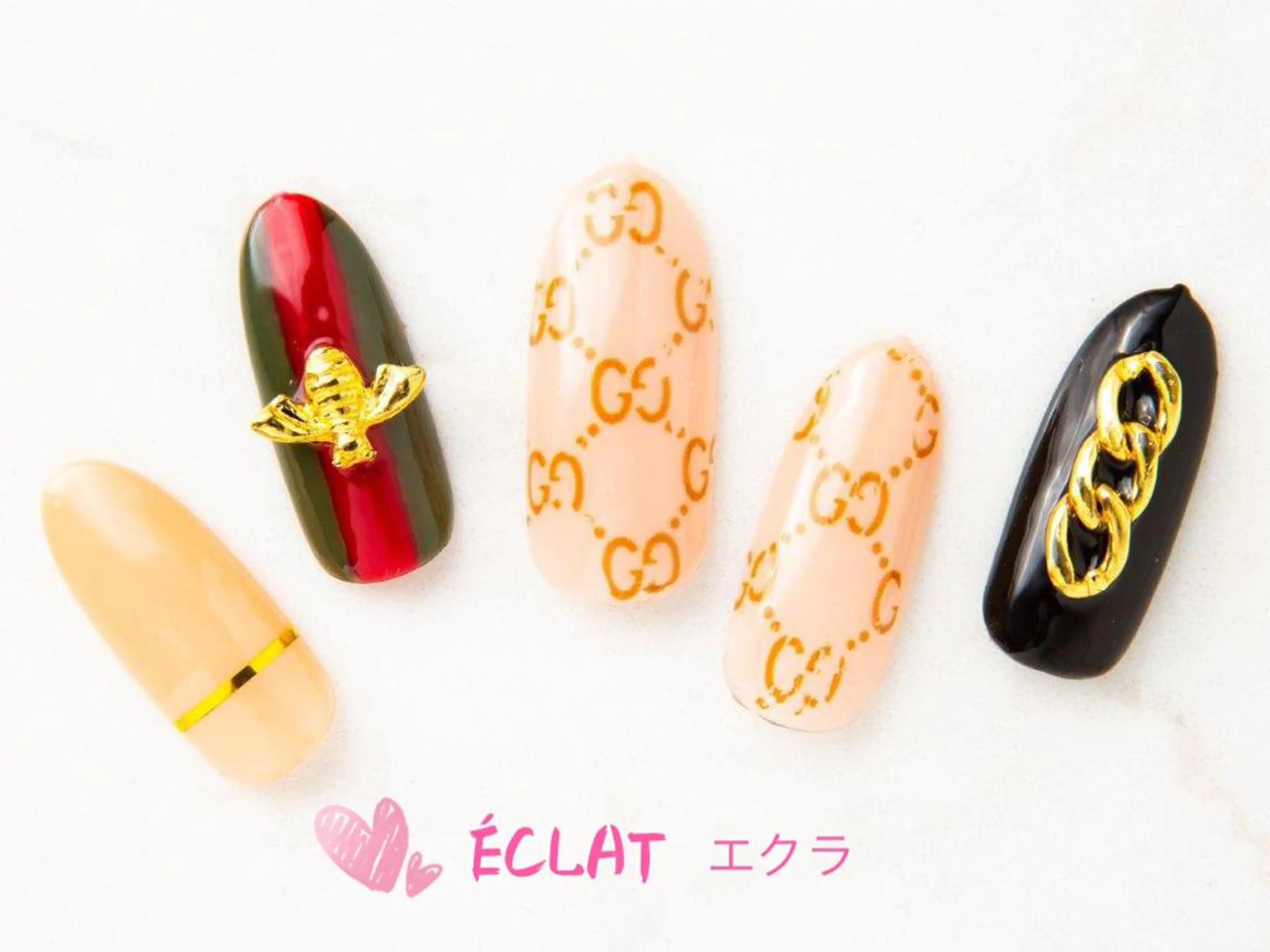 ネイル ネイルサロンエクラ 🫧Shizukaのネイルデザイン