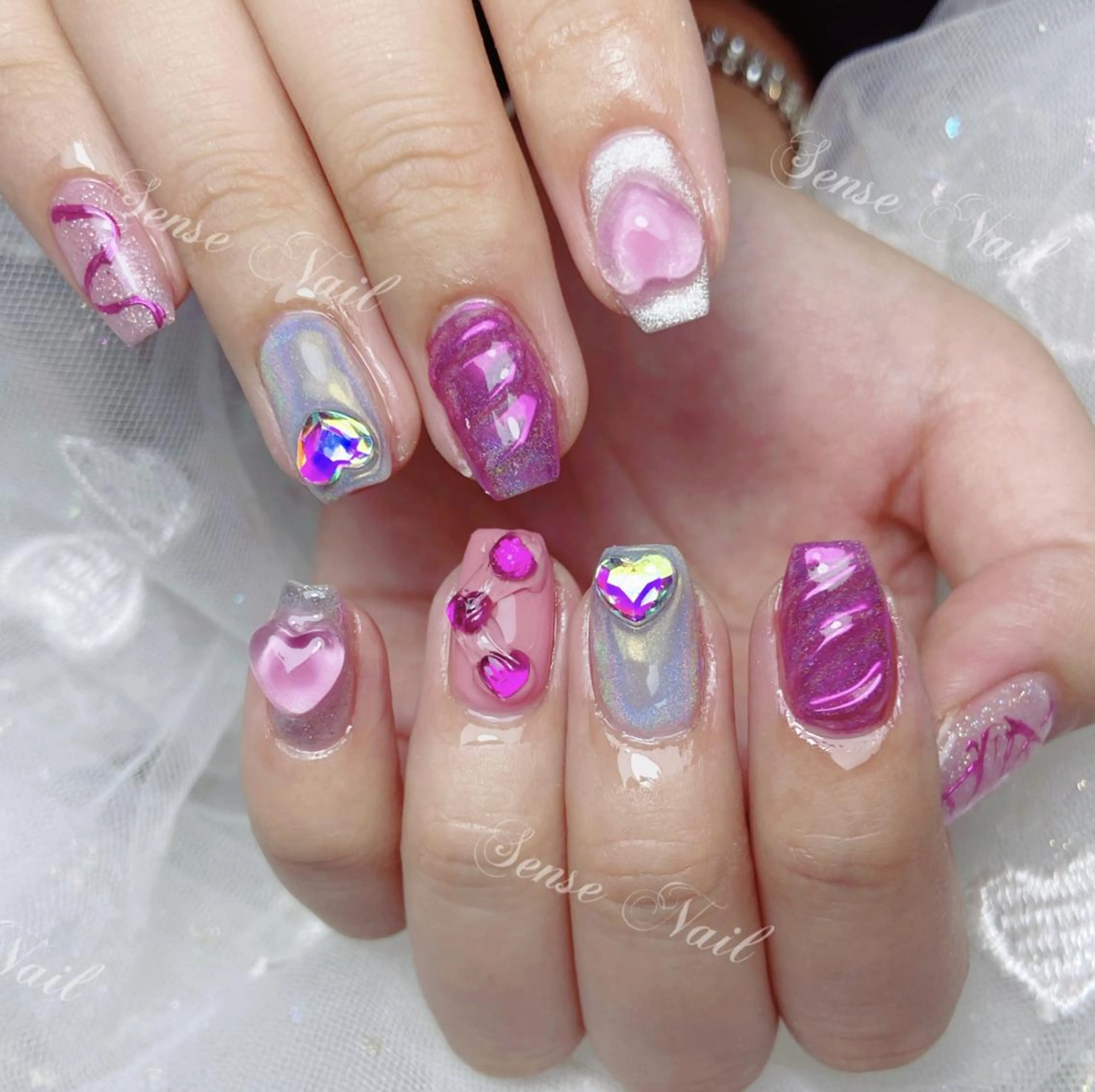 ネイル Kurieitibu 🍬Byu~tīのネイルデザイン