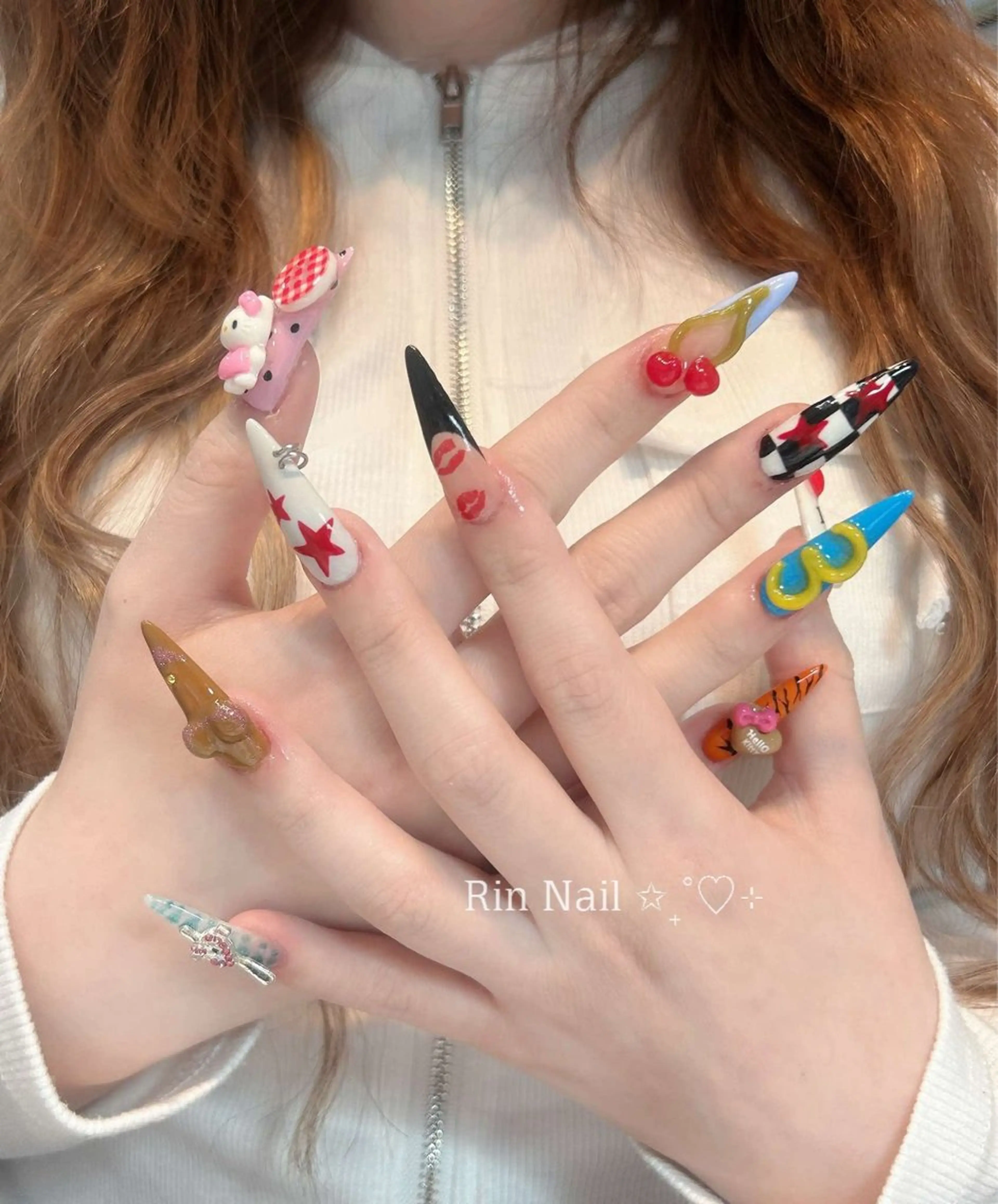 ネイル アートネイル チークネイル ジェルネイル ロングネイル マグネットネイル ハンドネイル Rin Nail 新大久保店のネイルデザイン