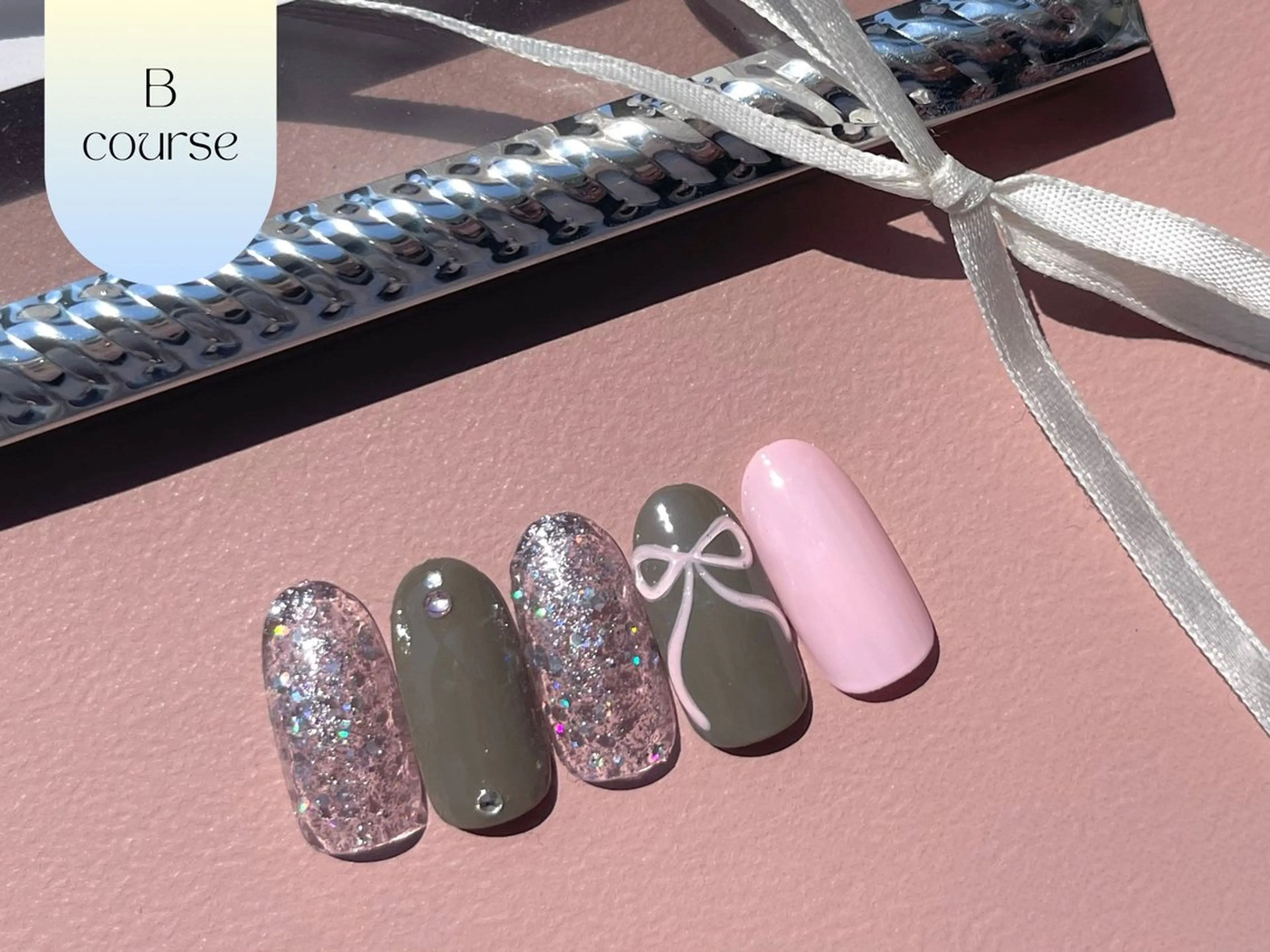 ネイル ハンドネイル アリアグレイス ネイルサロンのネイルデザイン