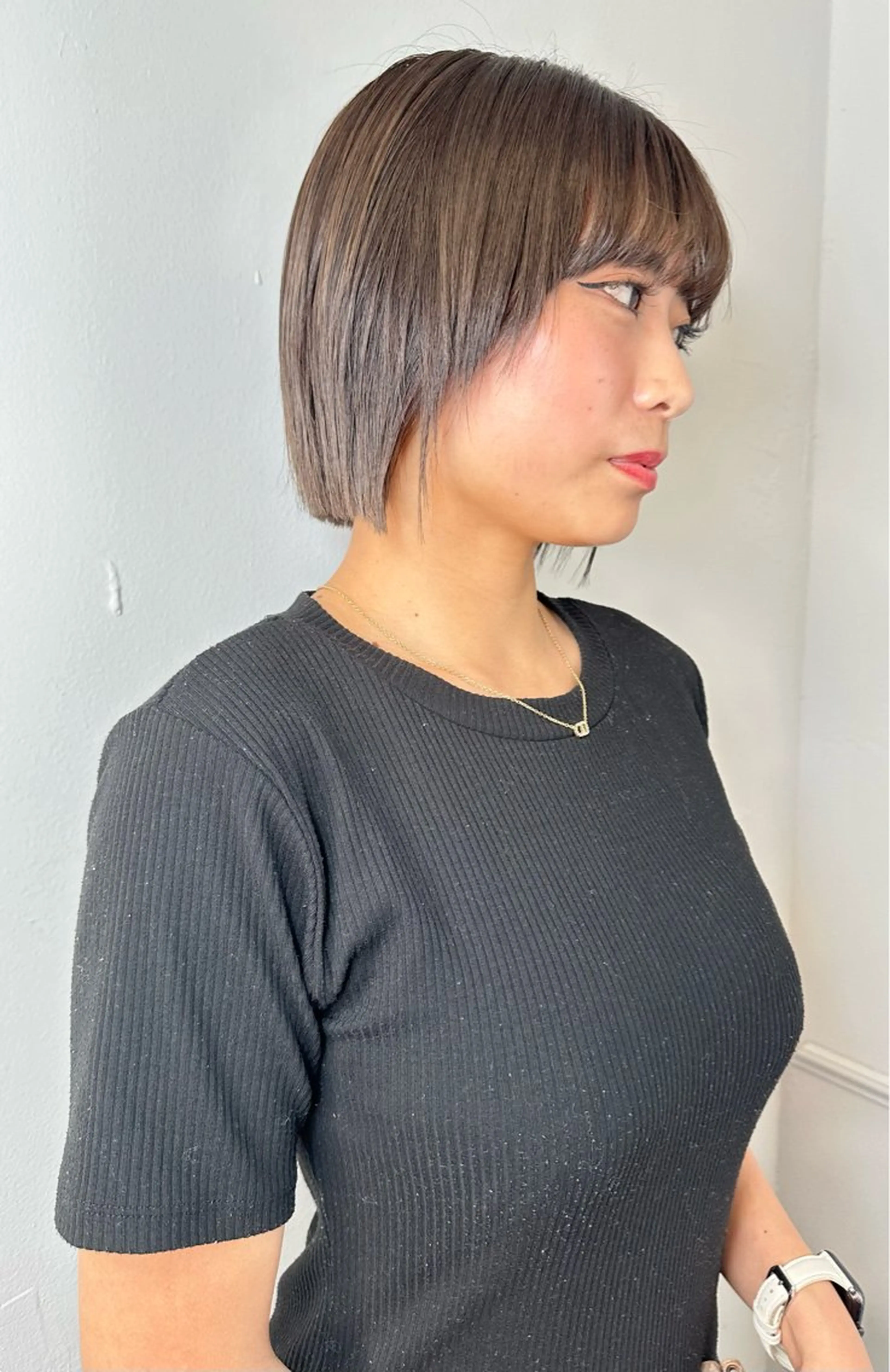 ショート カラー ヘアカラー トリートメント 艶髪カラー/レイヤ ー支持No.1renのヘアスタイル