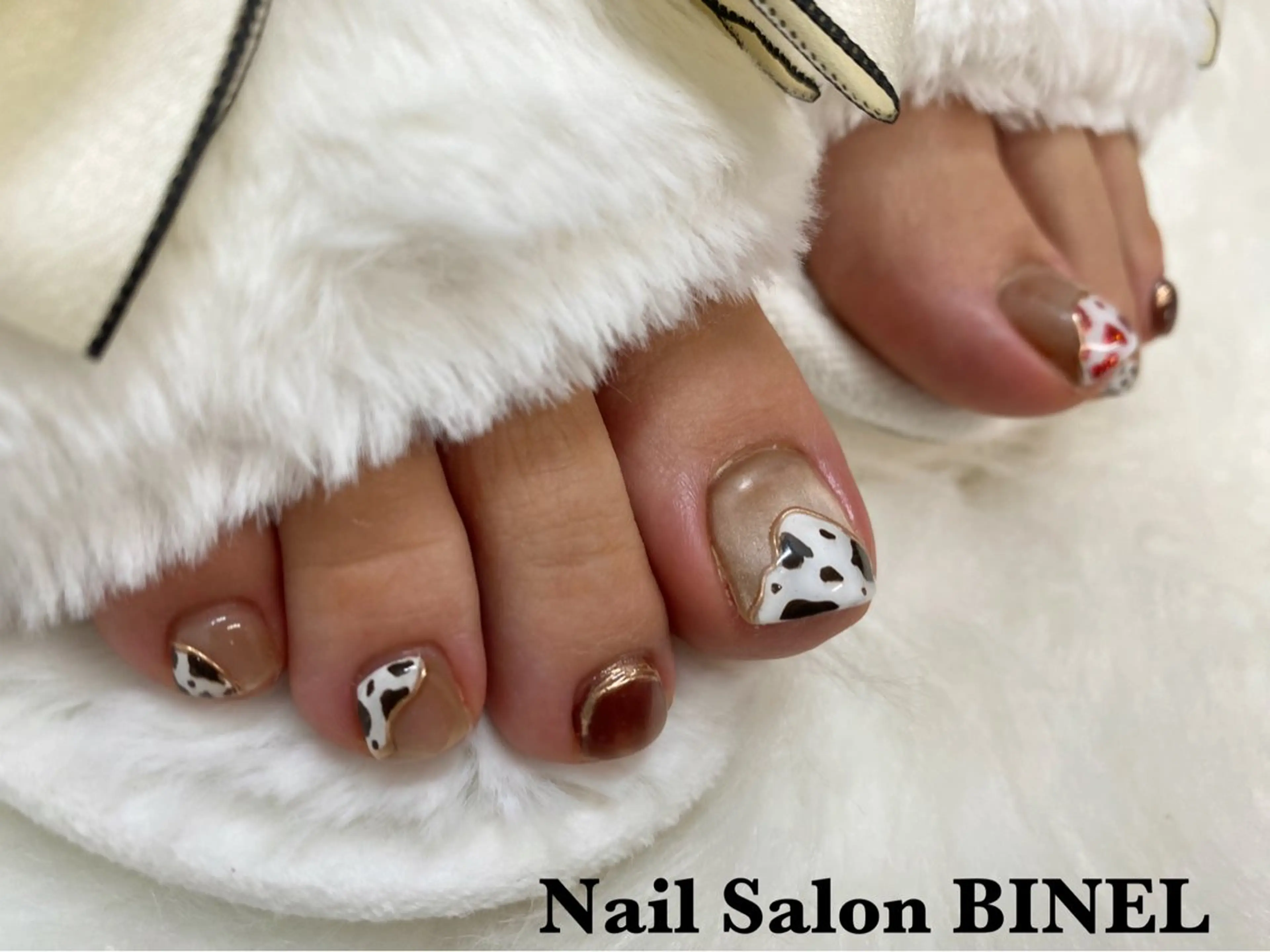 ネイル フットネイル H. Yuukaのネイルデザイン