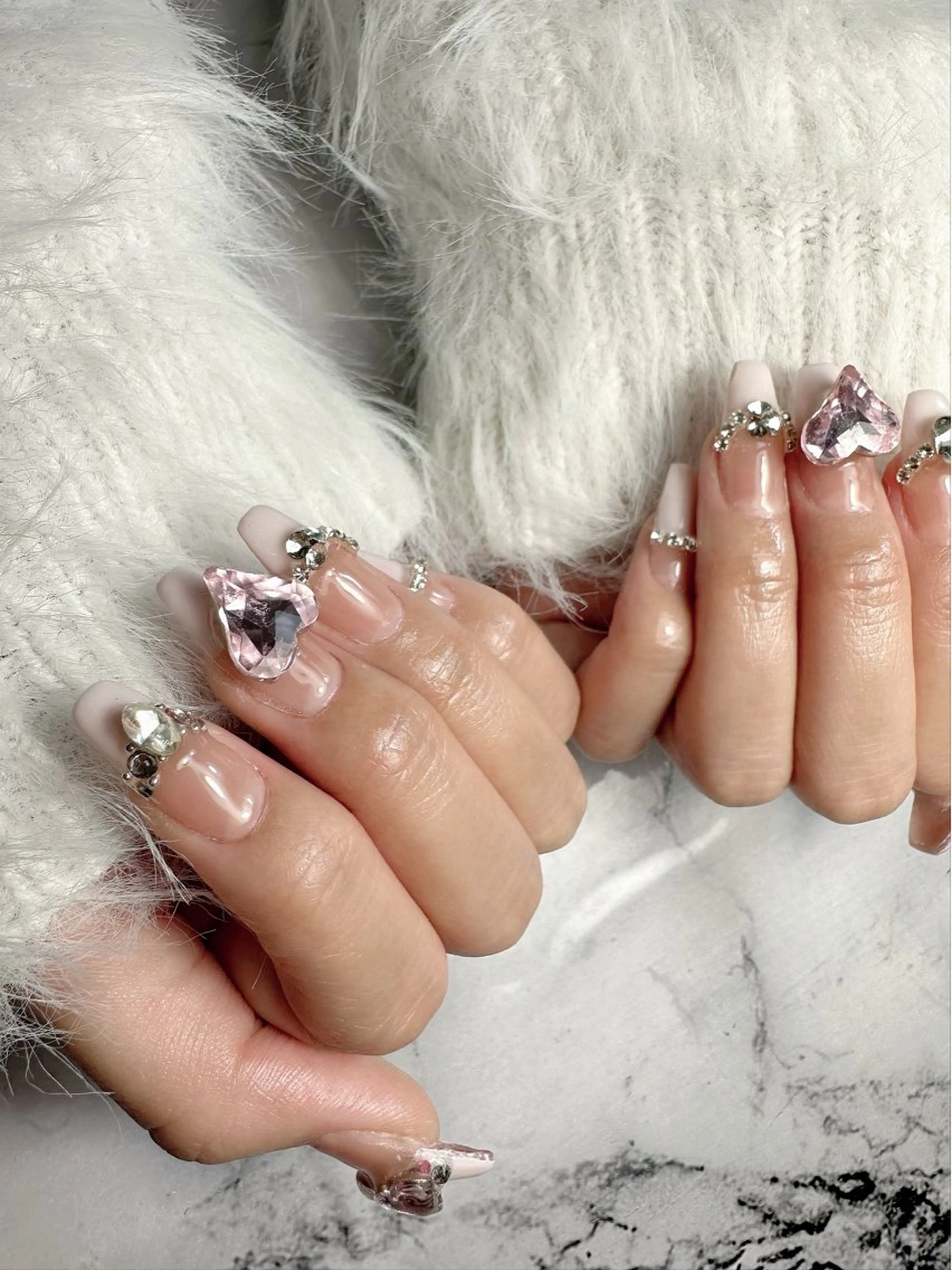 ネイル 新山 聖のネイルデザイン