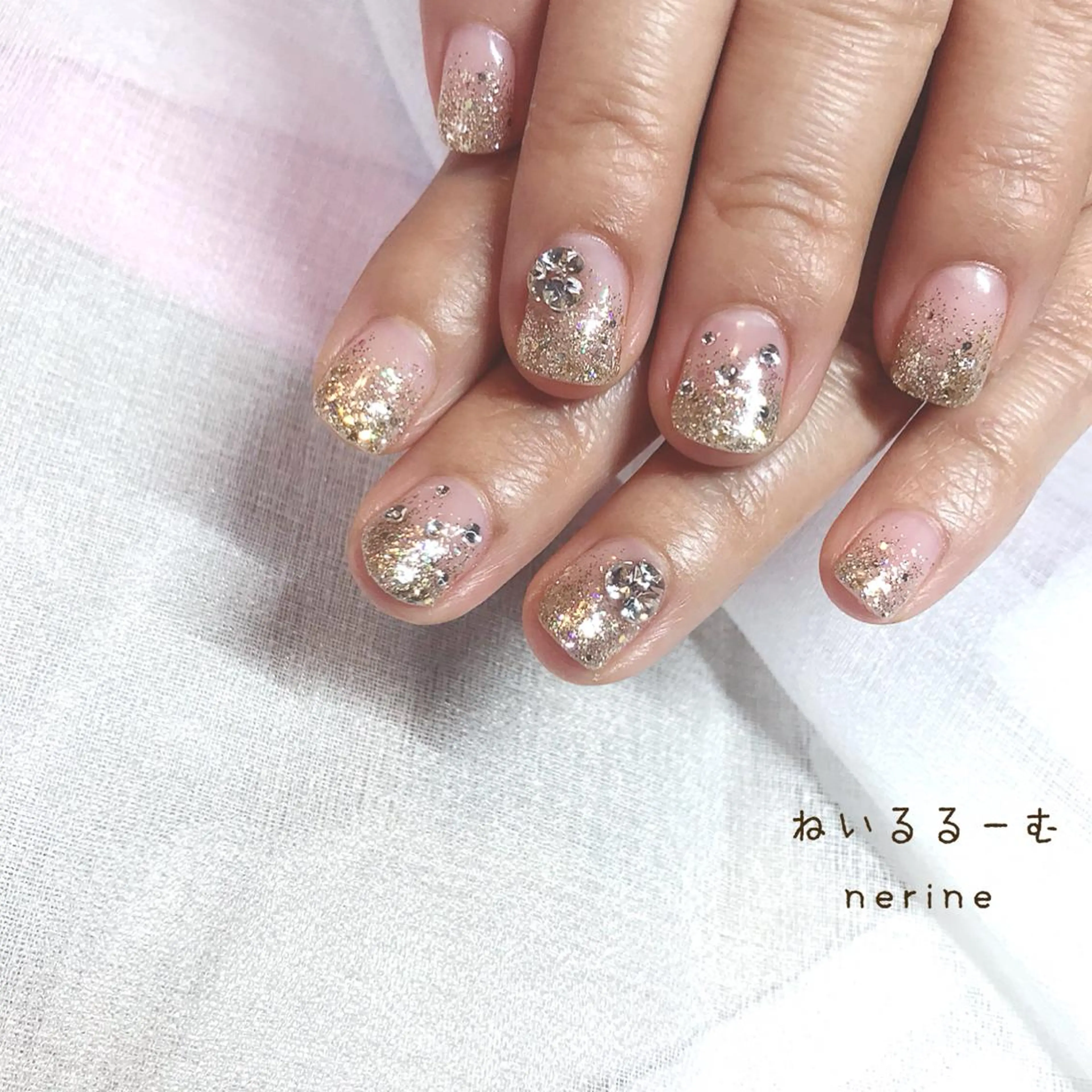 ネイル ラメ(グリッター) ラメグラデーション NAILST Naomiのネイルデザイン