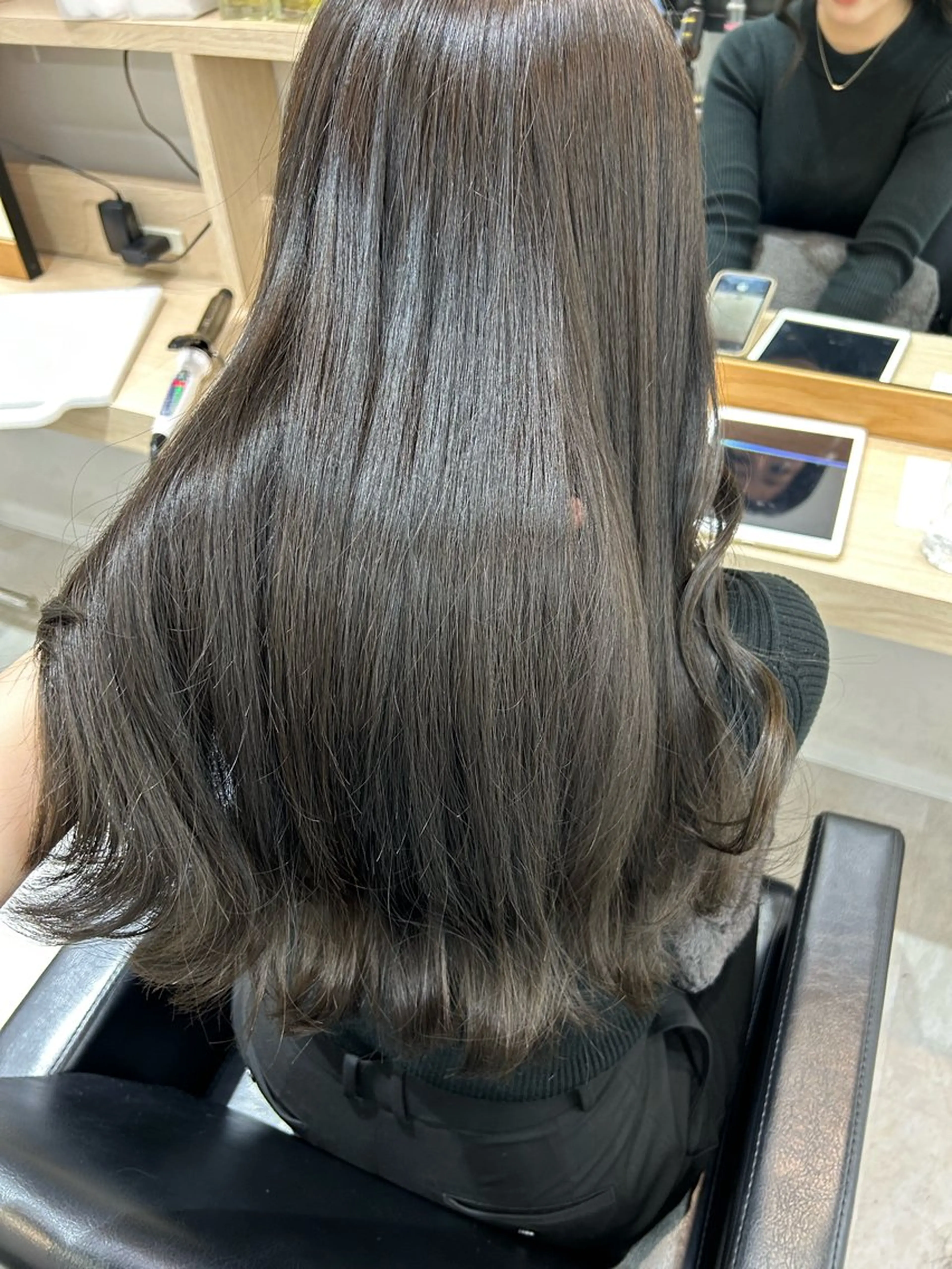 セミロング カラー 🤍透明感/韓国風 🤍サクラギヒトミのヘアスタイル