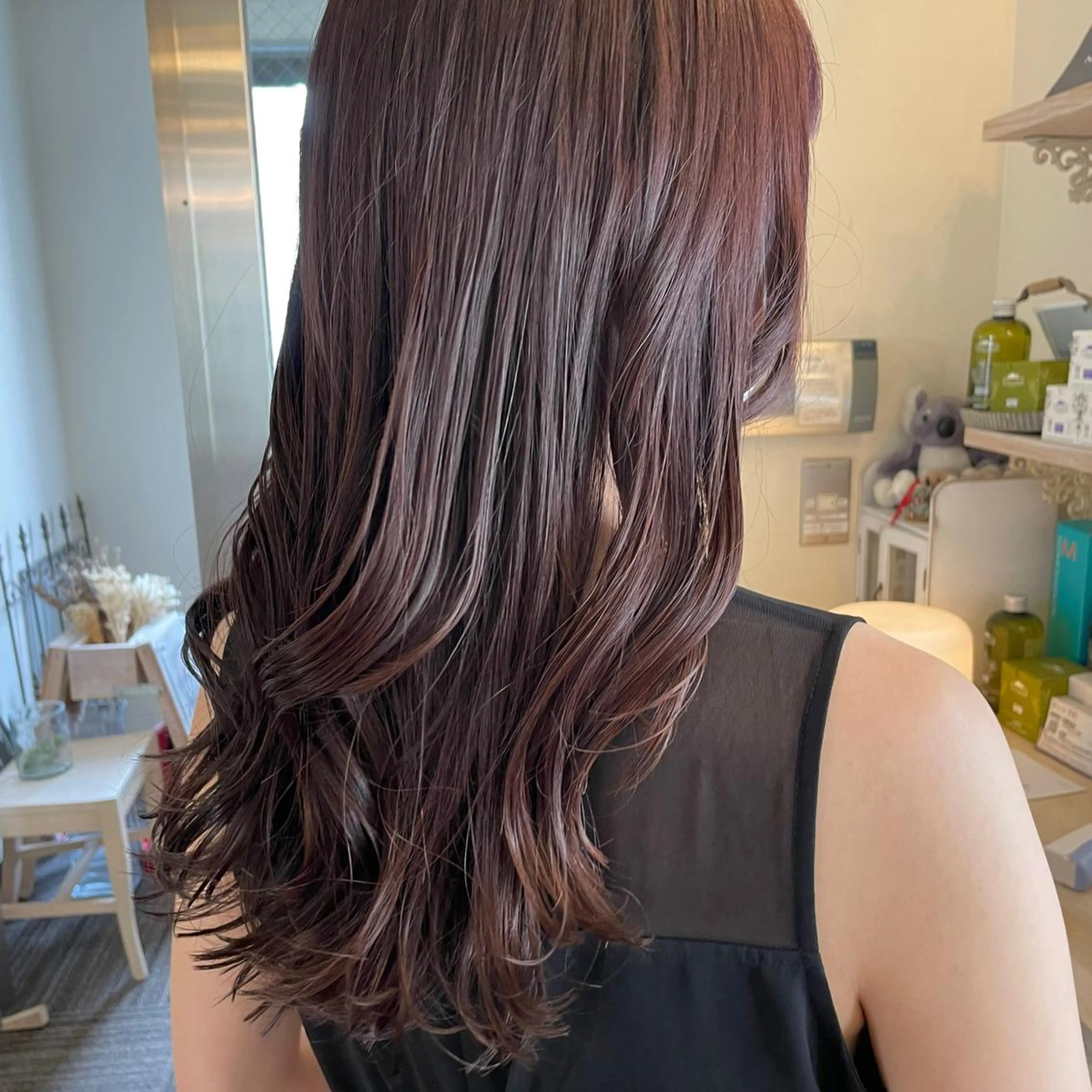 ロング カラー カシス ヘアカラー トリートメント ボブウルフ／ボブ Satsuki【名駅のヘアスタイル