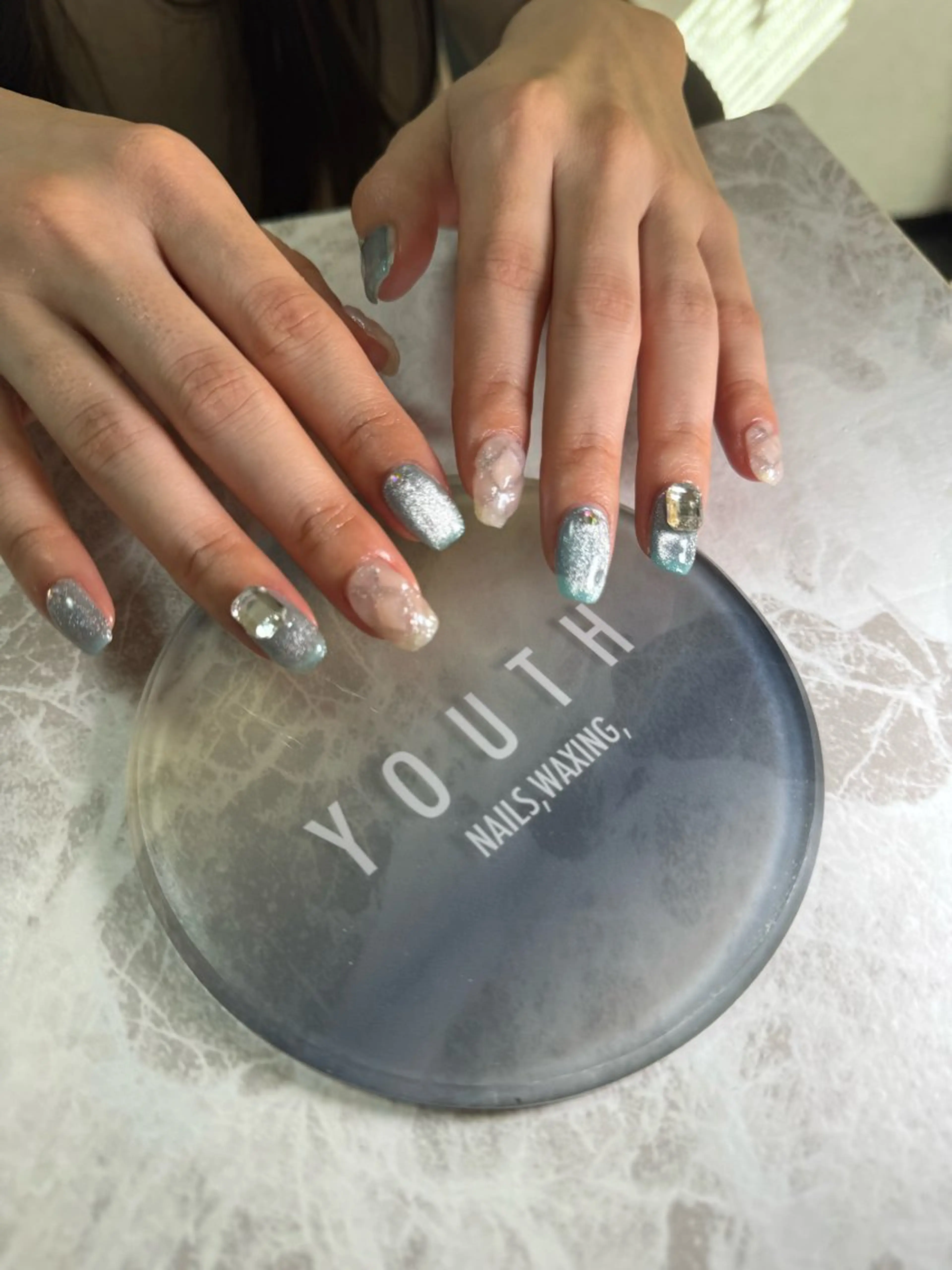 ネイル ハンドネイル YOUTH nails waxing所属・YOUTH natsumiのネイルデザイン
