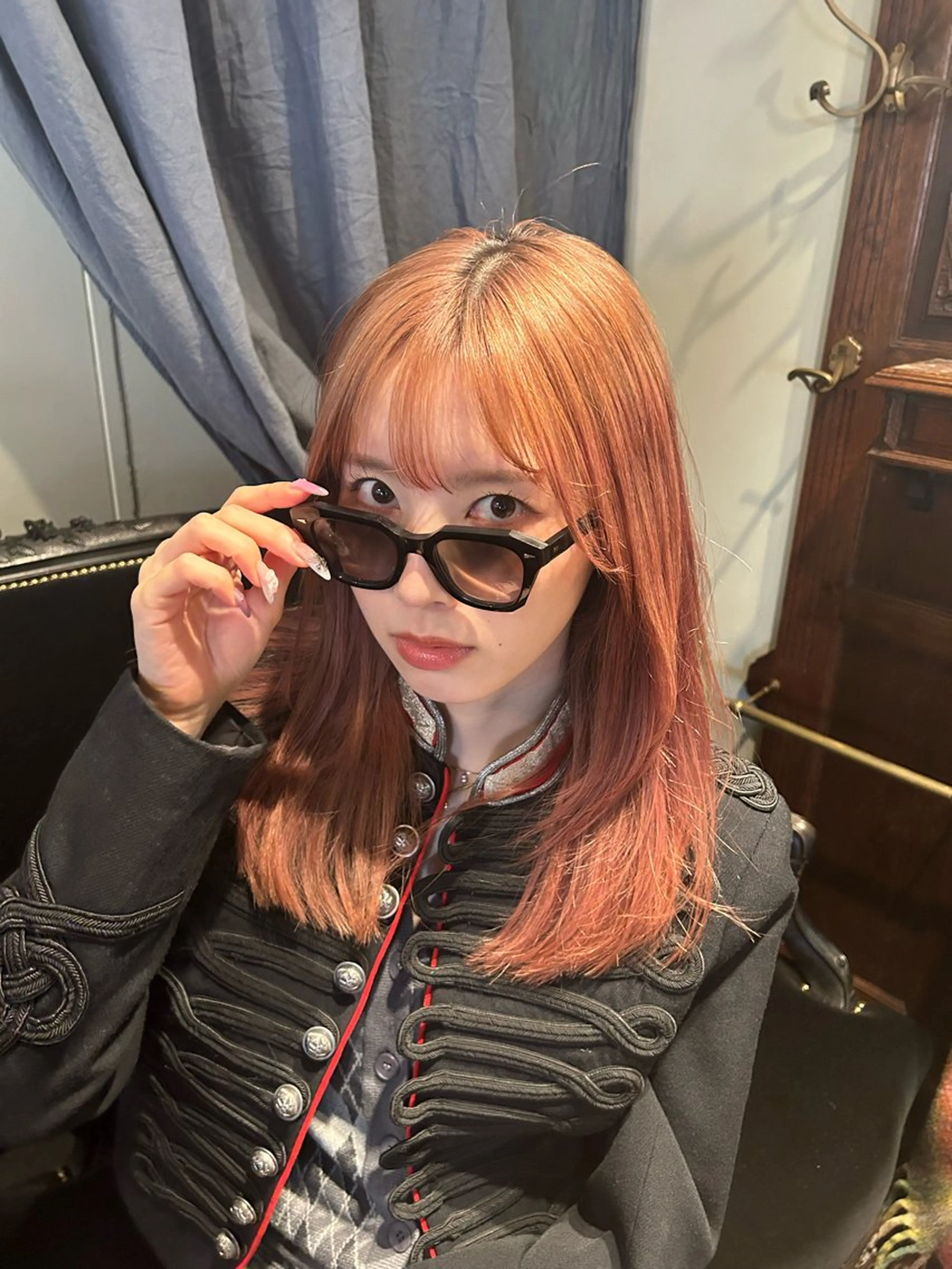 セミロング カット ヘアカラー メンズパーマ眉毛 特化アユム🔥のヘアスタイル