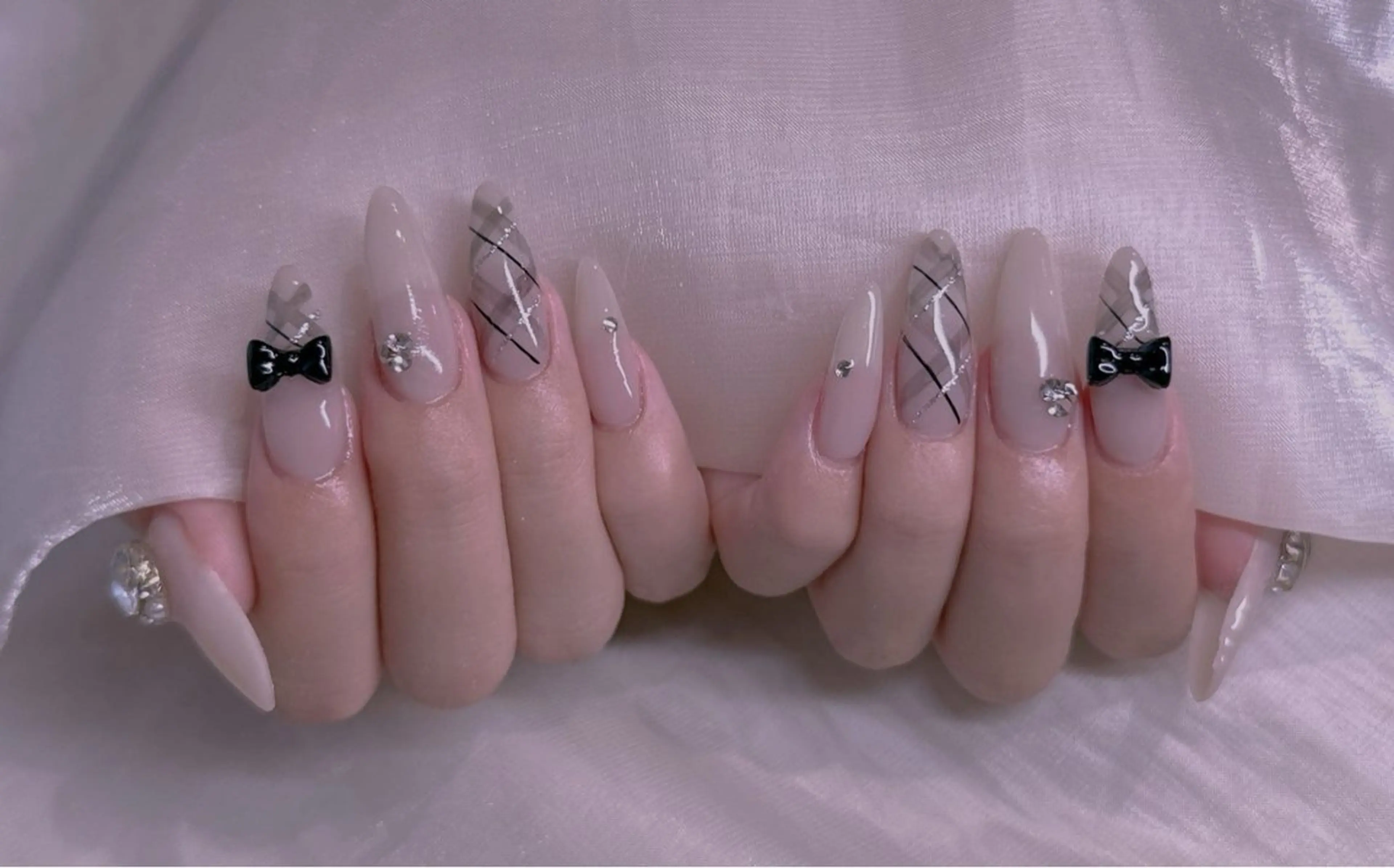 ネイル ハンドネイル リン リンのネイルデザイン