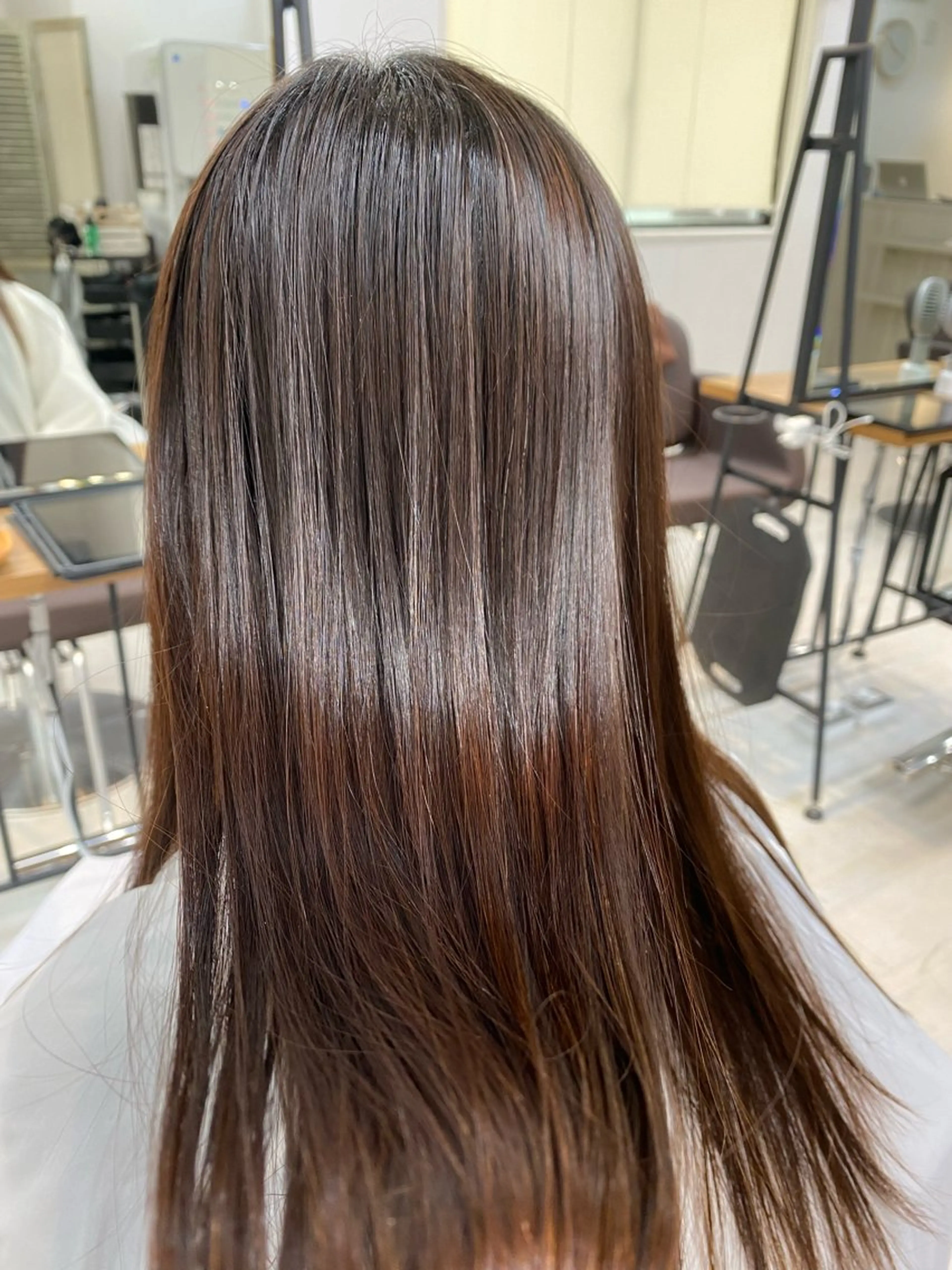 ミディアム 髪質改善 カット ヘアカラー トリートメント a-o岡野　こやま しんぺいのヘアスタイル