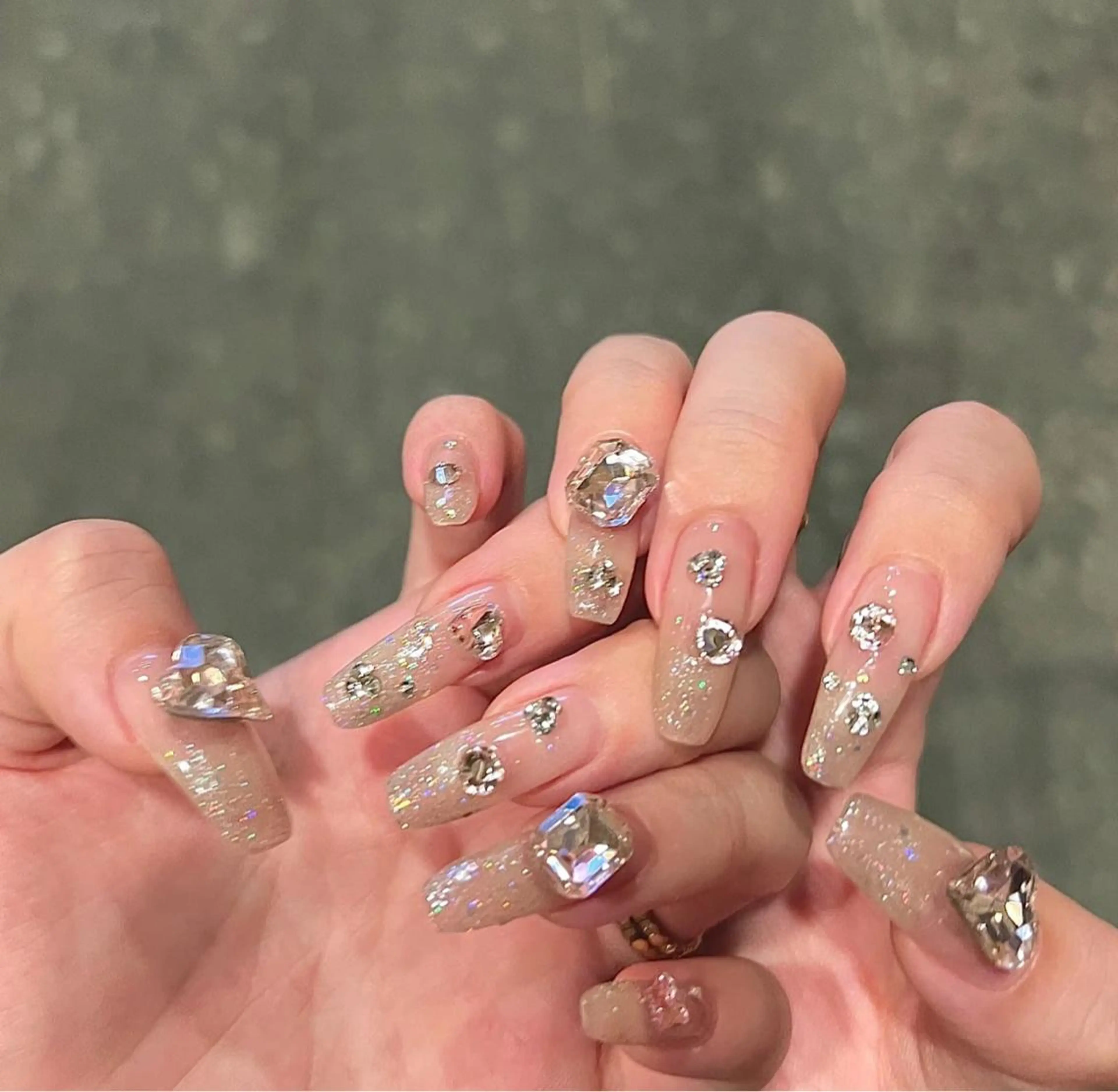 ネイル u1salon所属・ゆい ユイのネイルデザイン