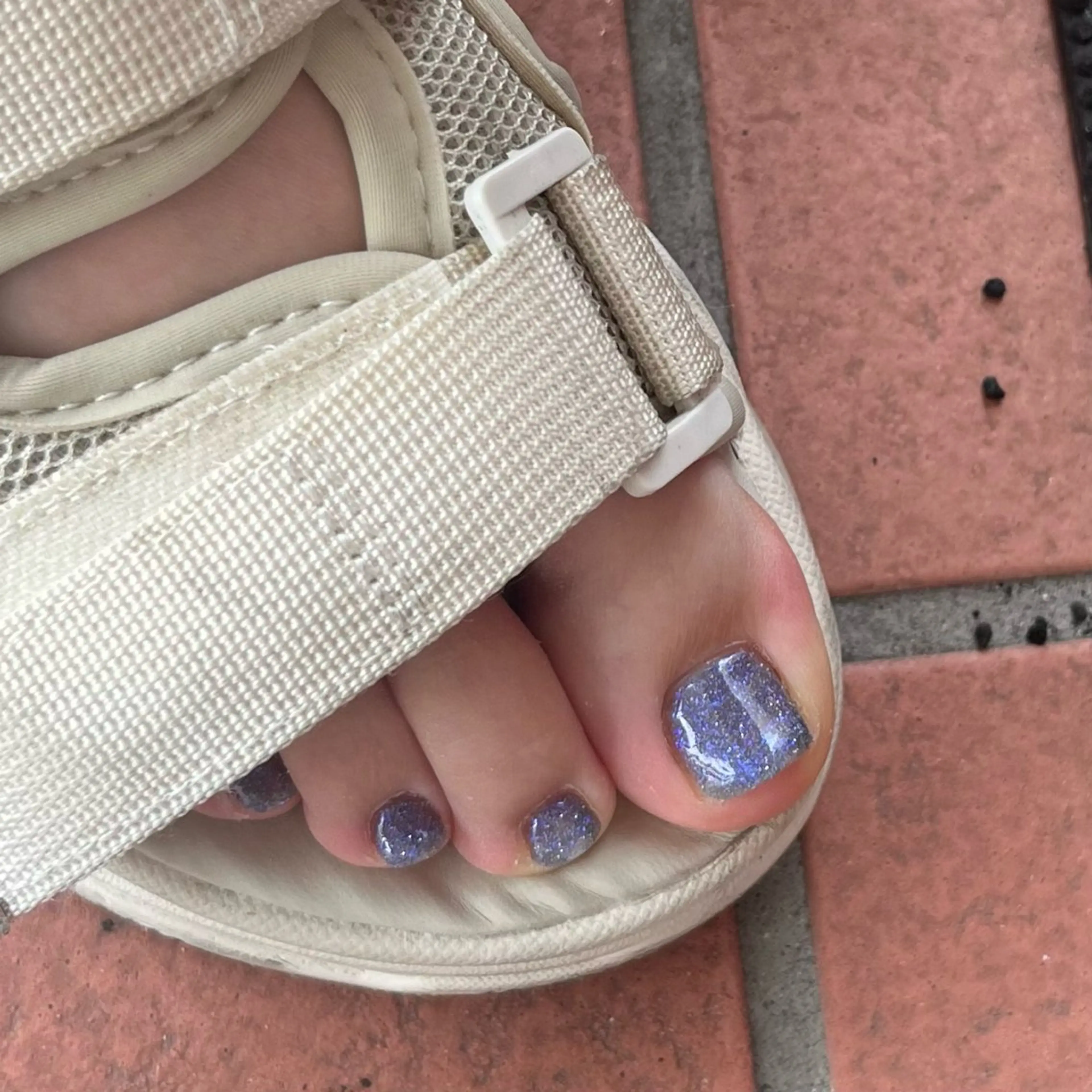 ネイル フラッシュネイル ラメ(グリッター) フットネイル kanatsu yorikoのネイルデザイン