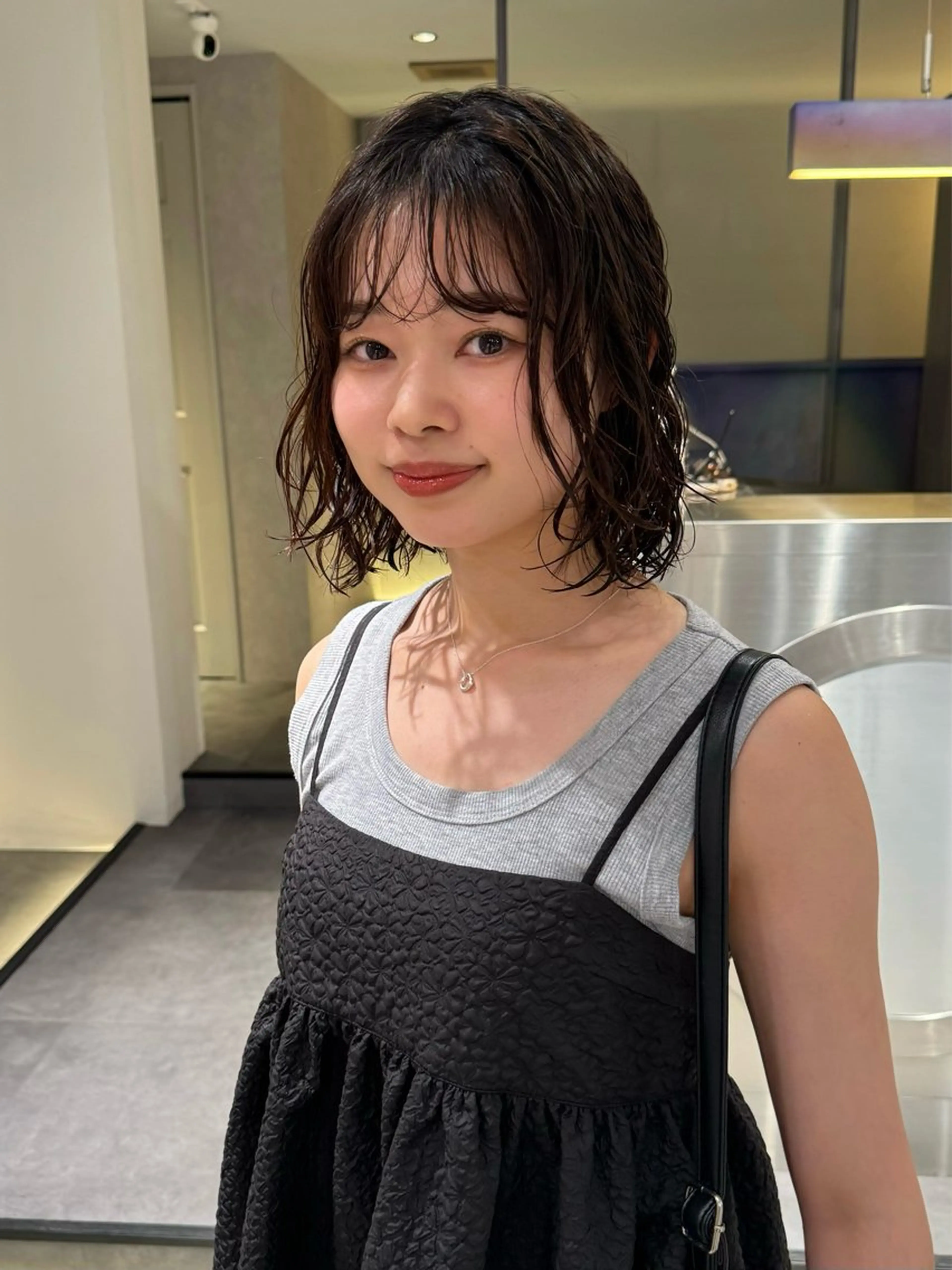 ミディアム パーマ ミディアムパーマ カット パーマ Qin shaire salon 原宿所属・🌿パーマ/ボブ/ レイヤー/Mikiのヘアスタイル