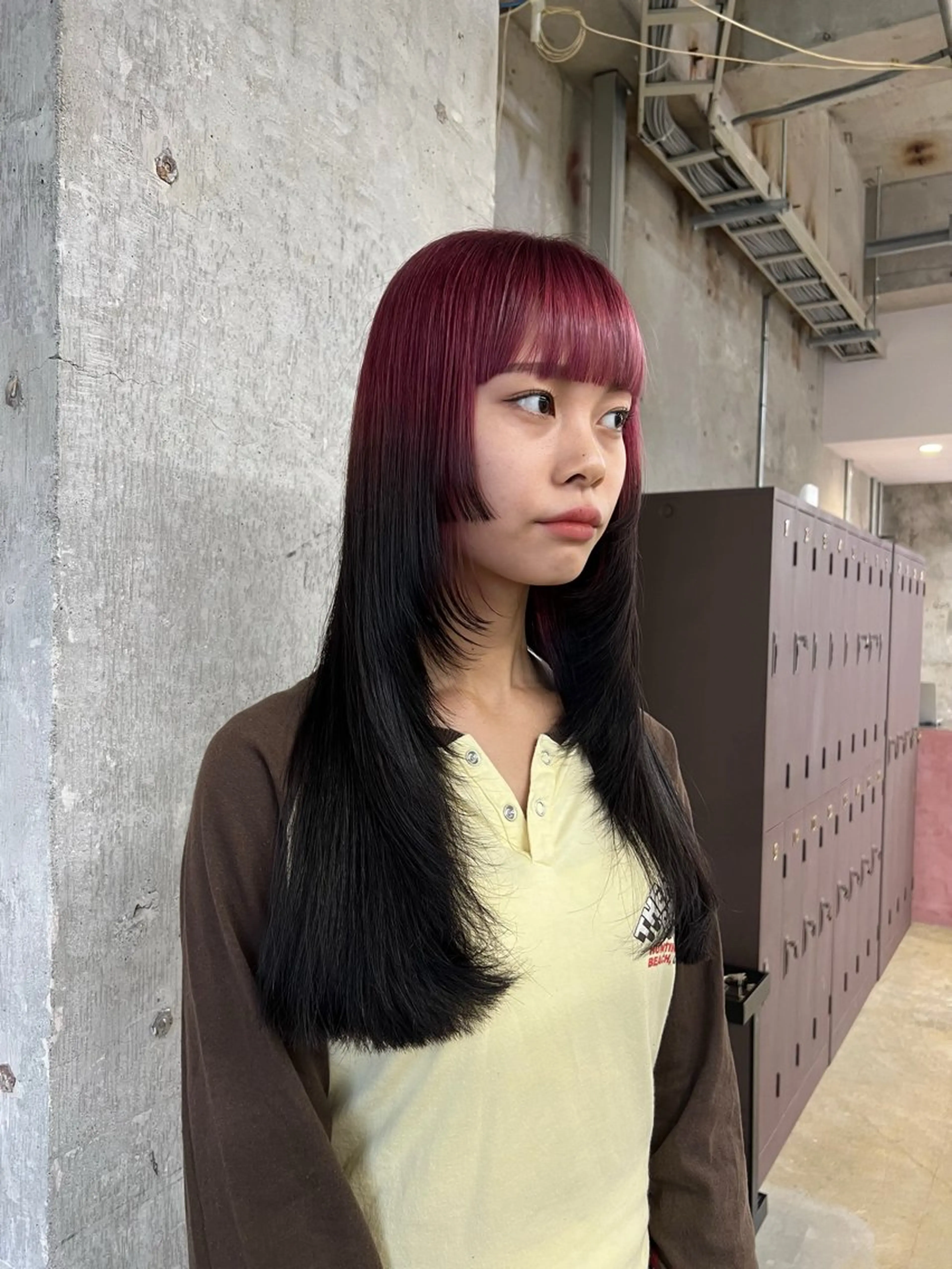 ロング カラー era所属・azumi/ボブ/暖 色/オリーブ/縮毛のヘアスタイル