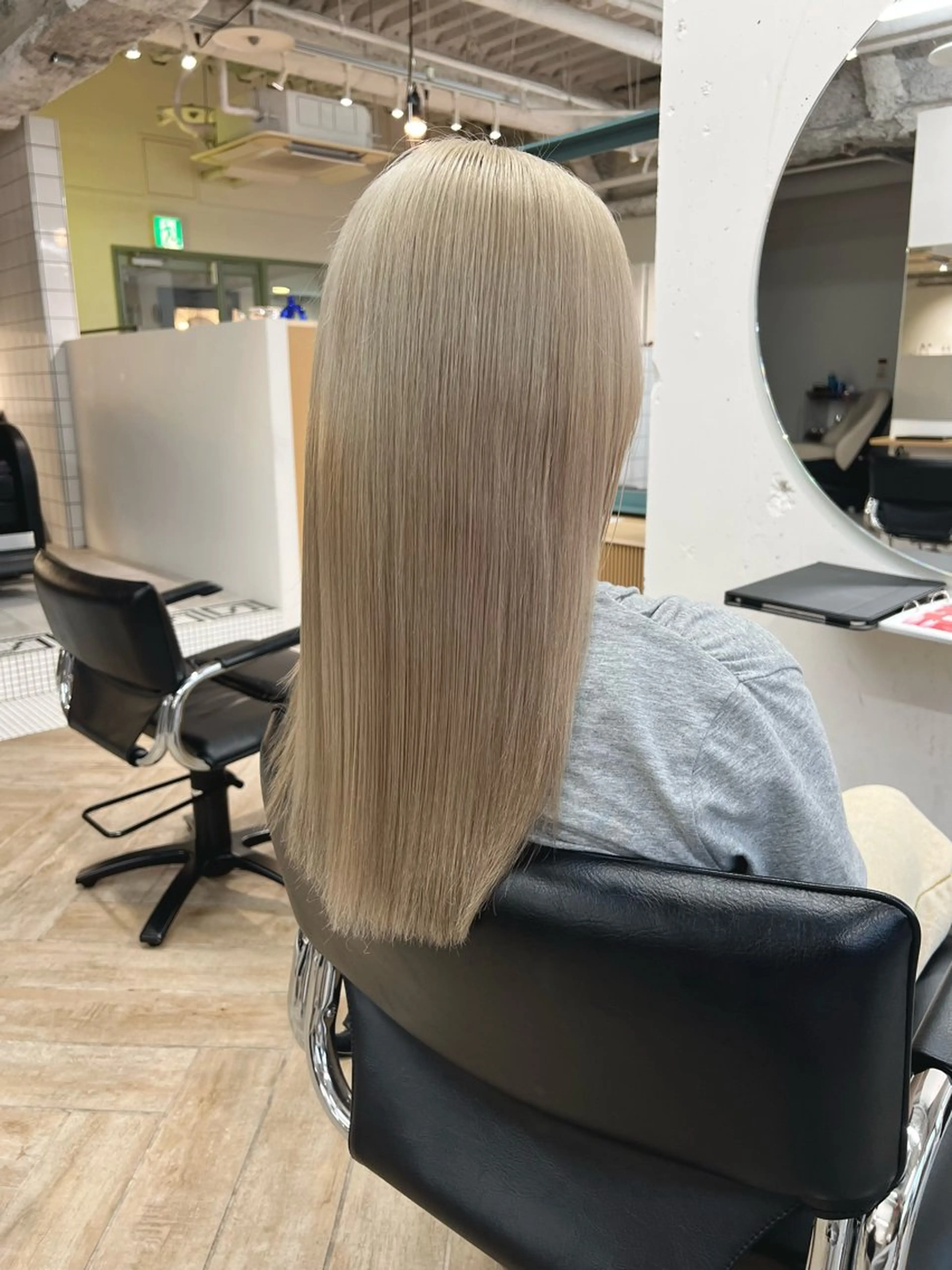 セミロング カラー カット ヘアカラー トリートメント ベージュカラー 新潟/万代/井上佑のヘアスタイル