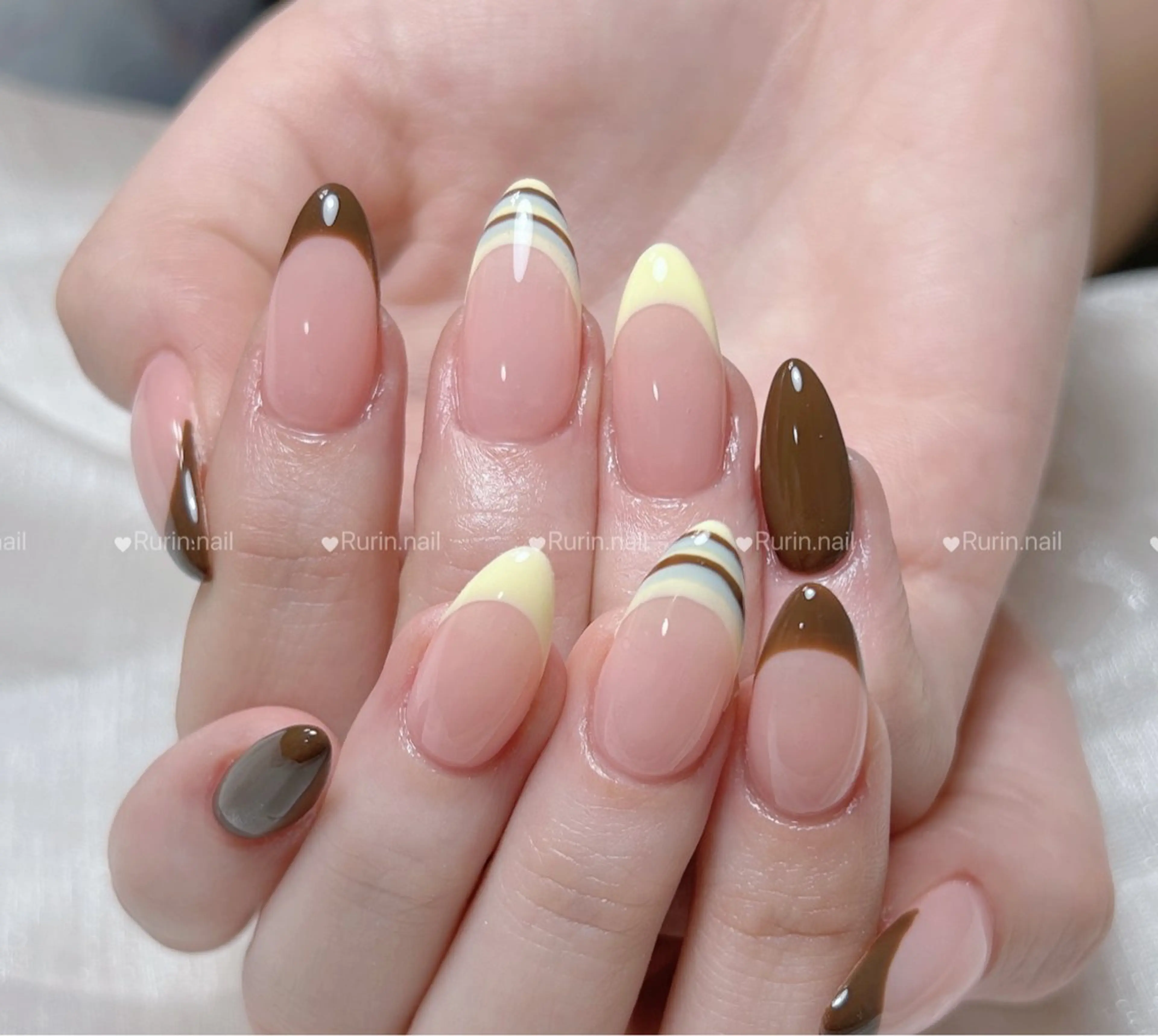 ネイル ハンドネイル ルリン サロン💅のネイルデザイン