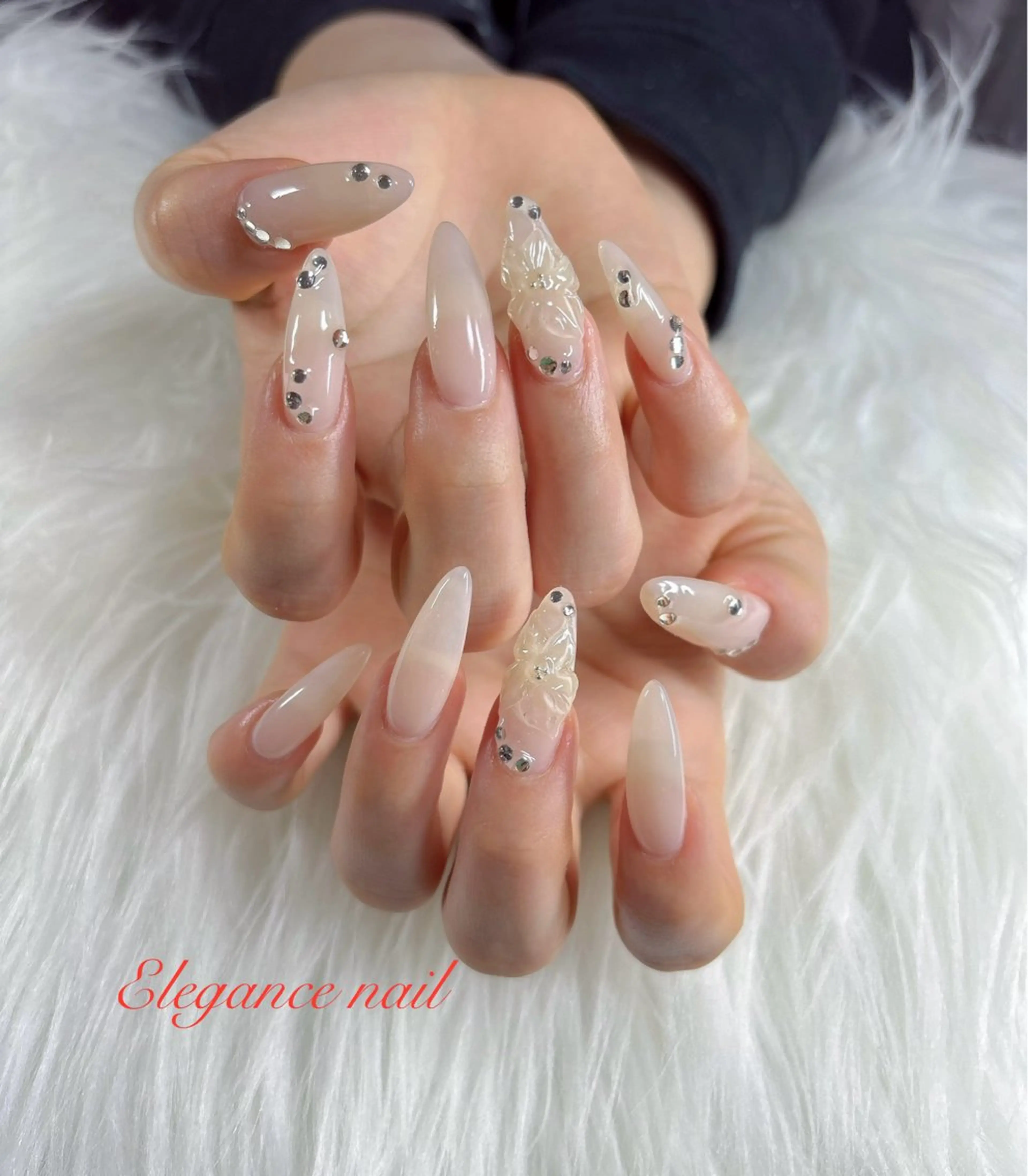 ネイル Elegance Nail所属・Elegance Nail本厚木店舗のネイルデザイン