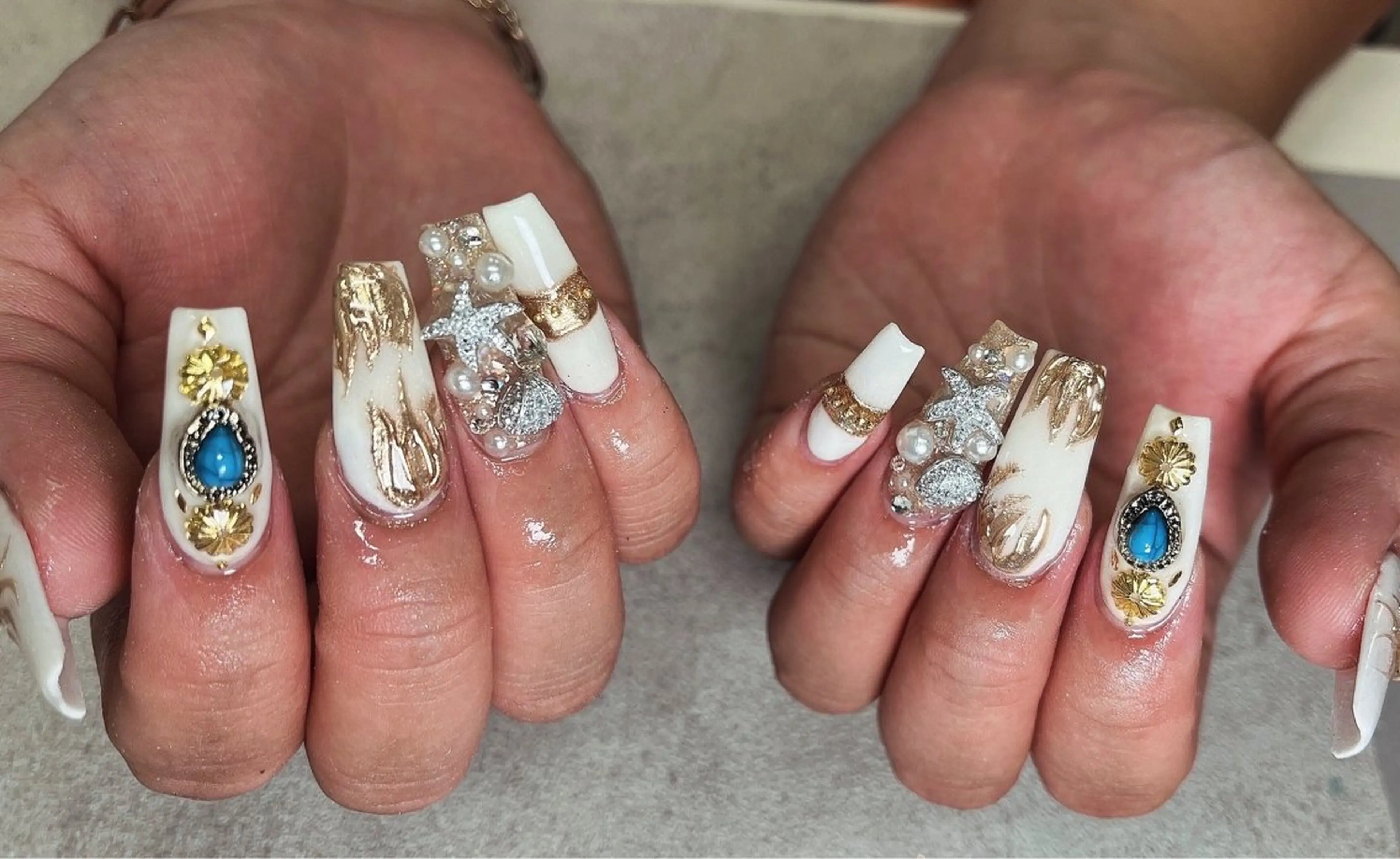 ネイル ハンドネイル HaL NaiLのネイルデザイン