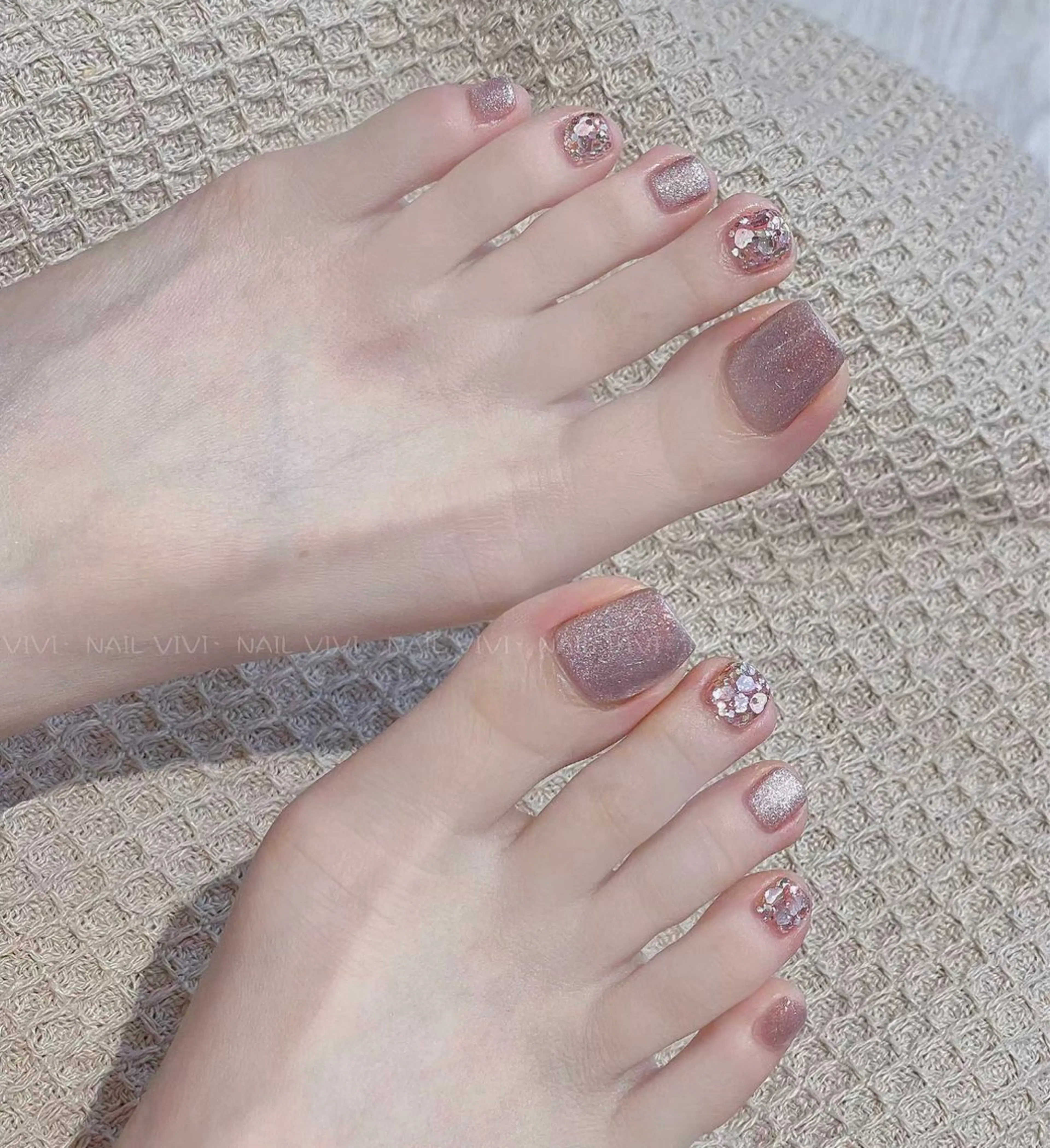 ネイル 持ち込み フットネイル RELIEVE Salonのマツエク・マツパデザイン