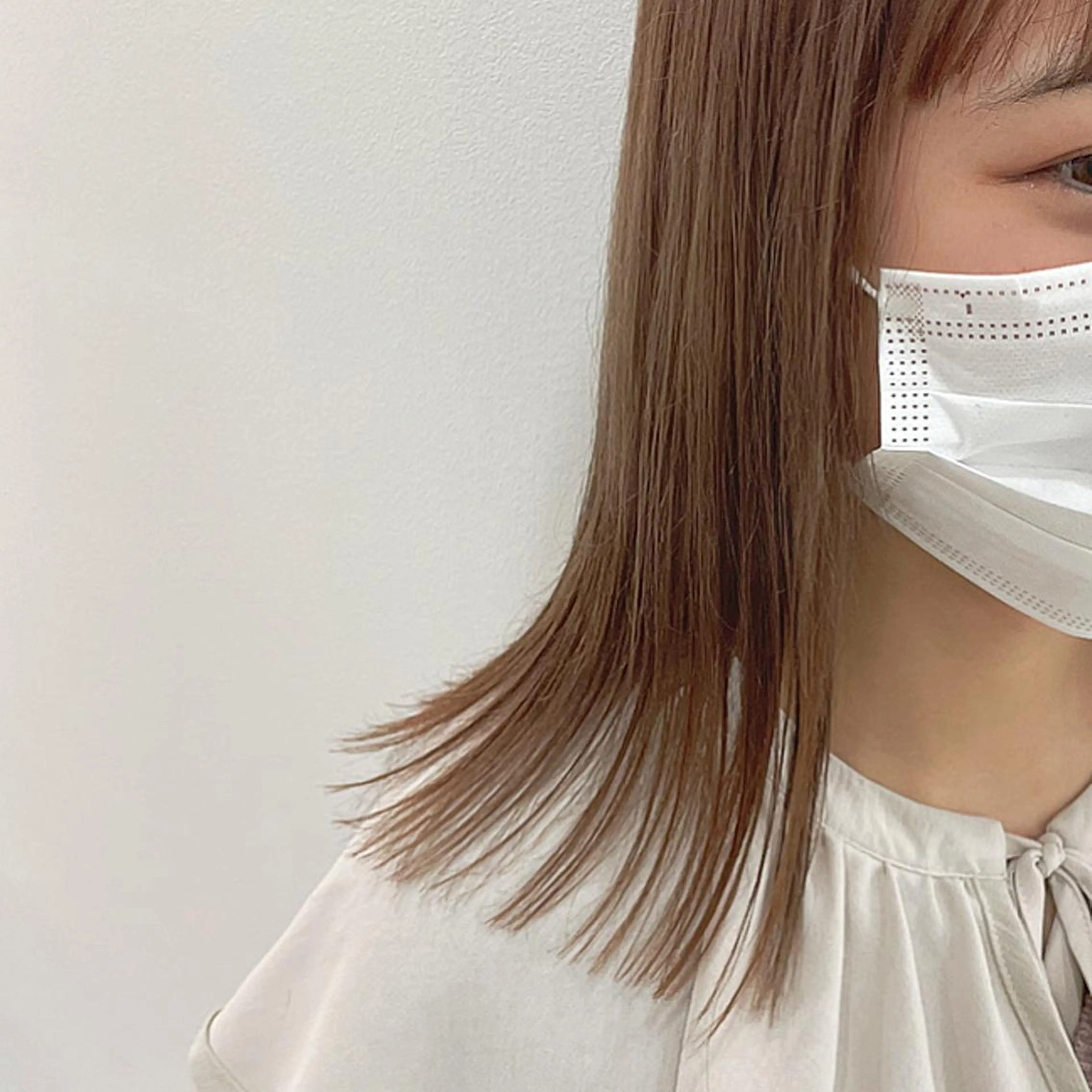 ミディアム rina／ベージュ ワンホン/韓国ヘアのヘアスタイル