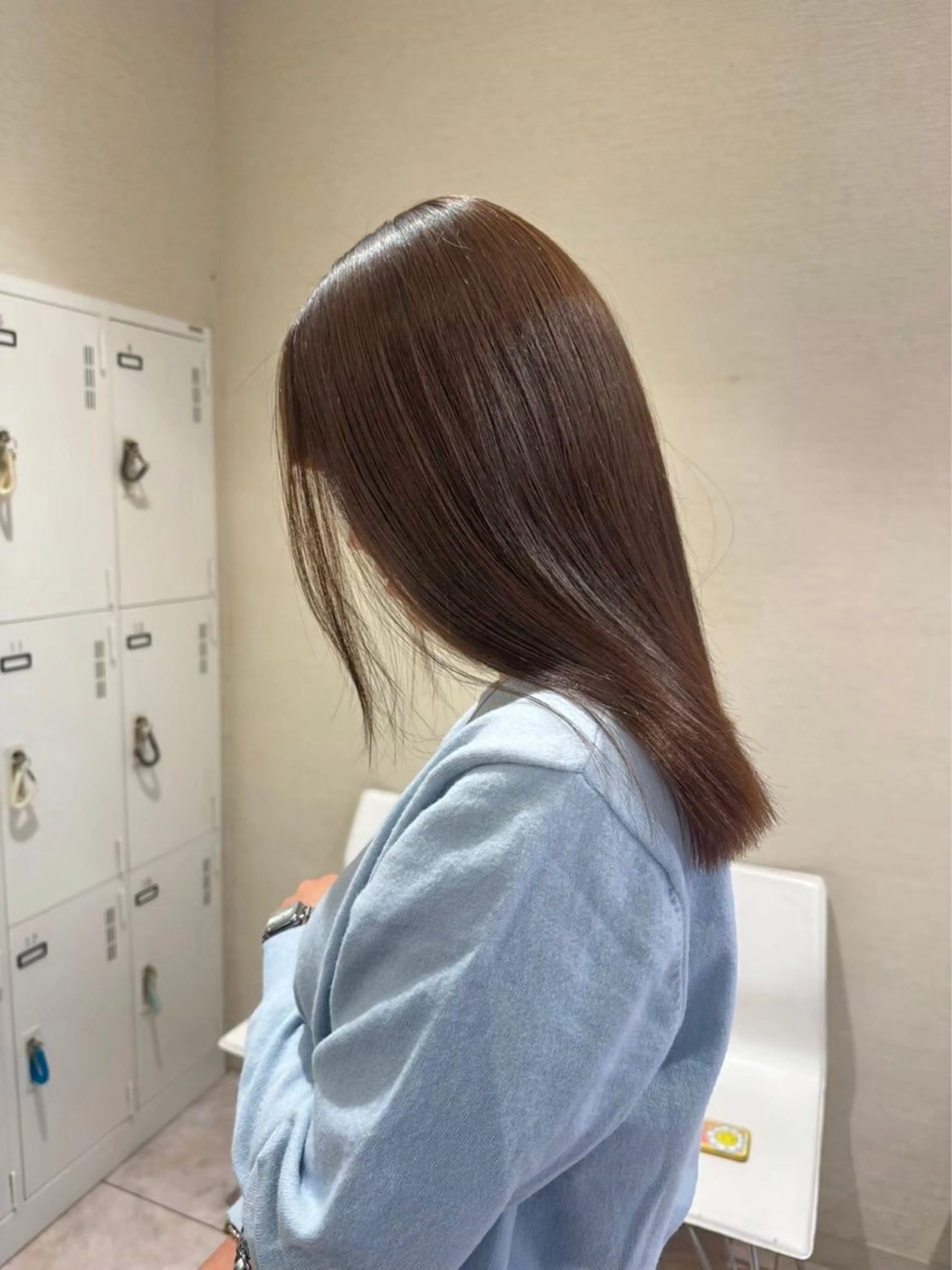 ミディアム カラー ヘアカラー 赤み消しカラー🌱 YUZUKI🫧のヘアスタイル