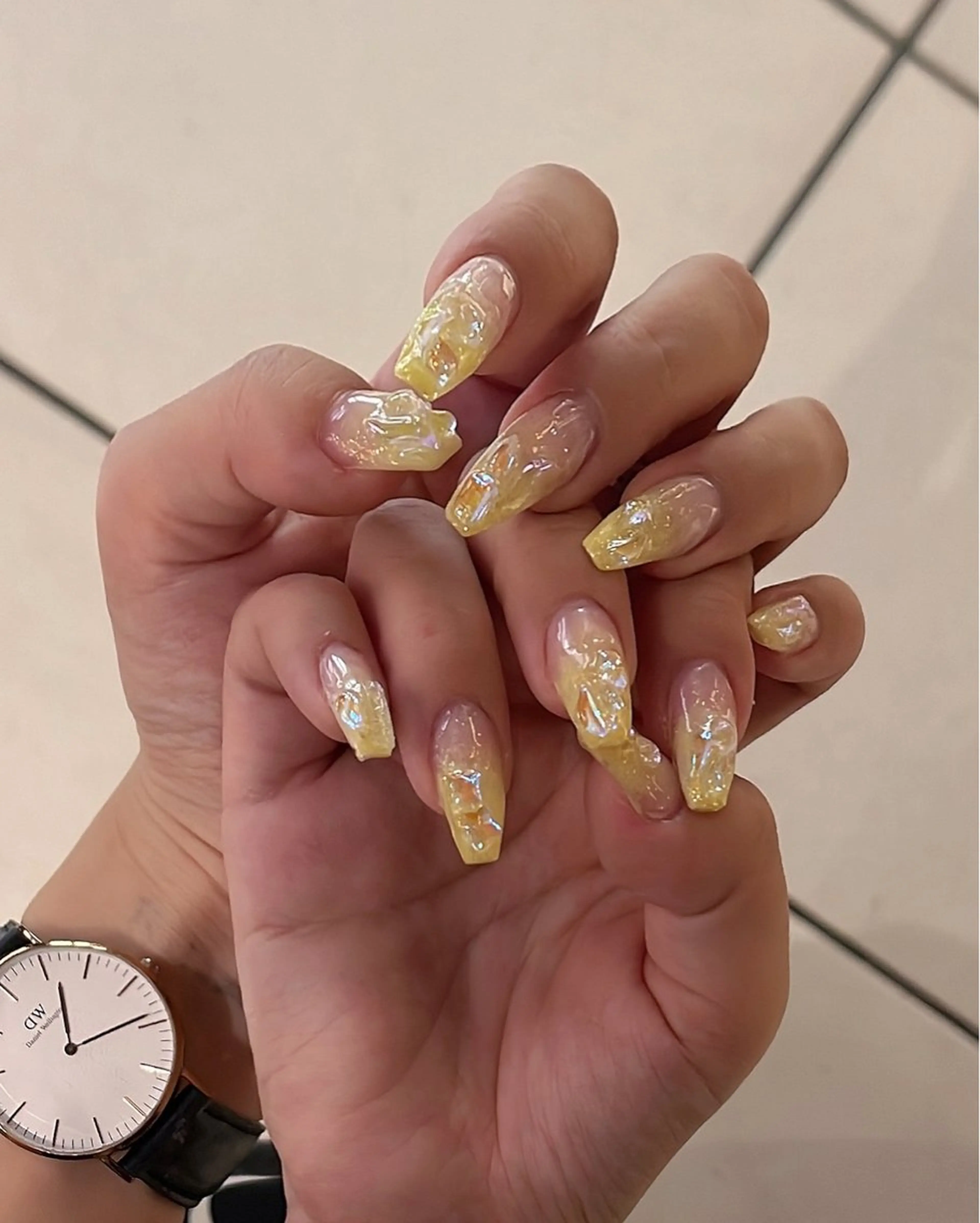 ネイル Me d'eau所属・Me d'eau Rinaのネイルデザイン