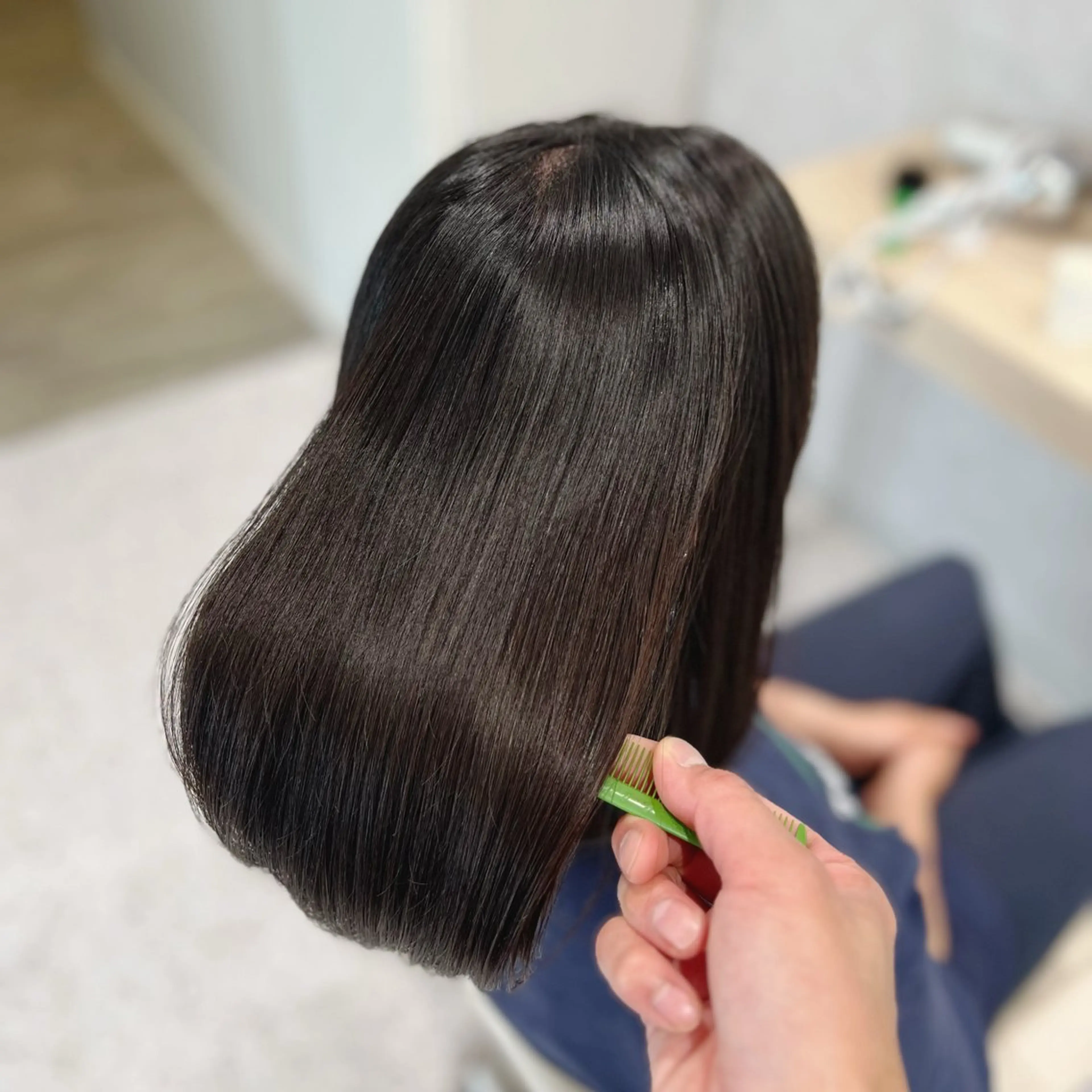 ミディアム カット 縮毛矯正 Ash宮前平店 鈴木和也のヘアスタイル