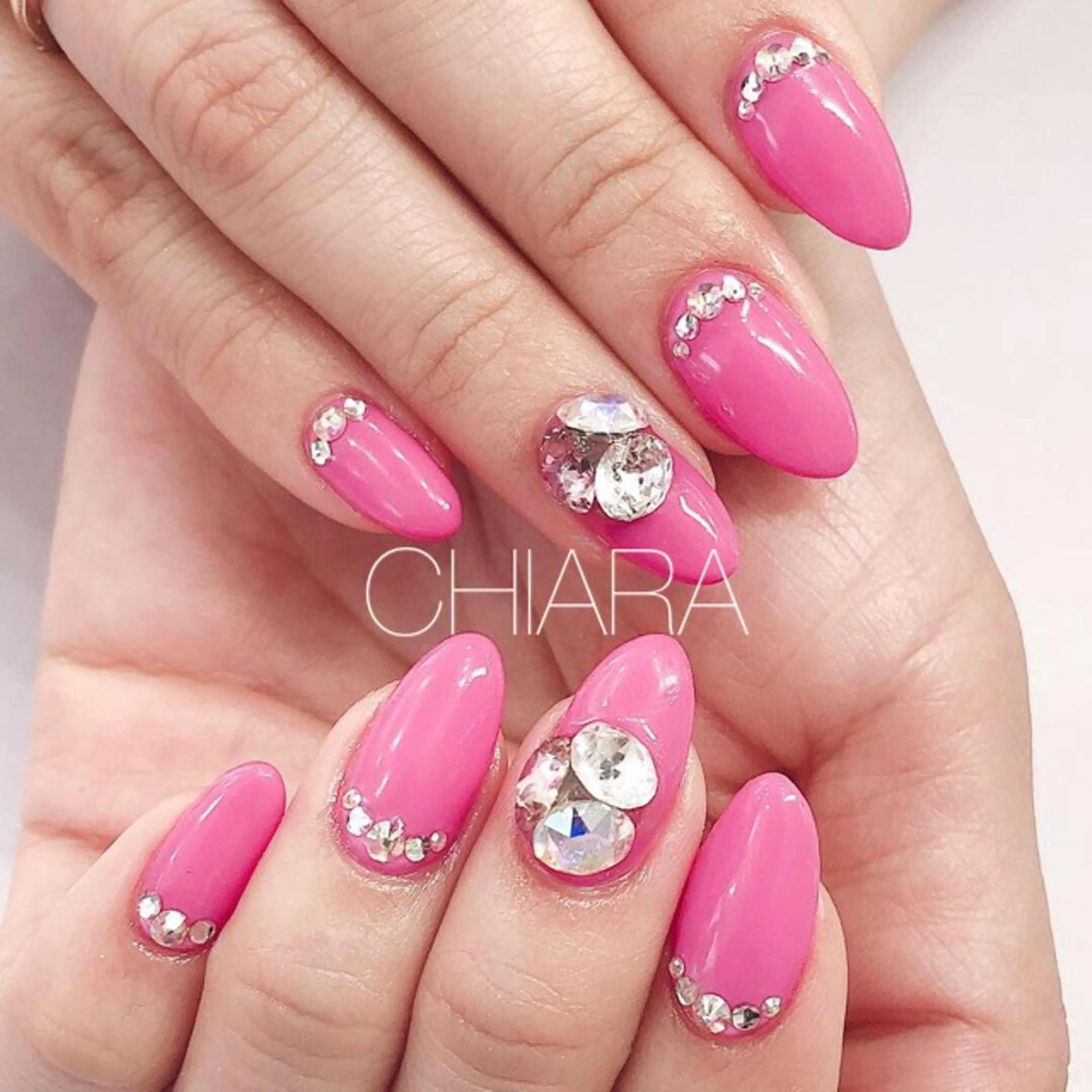 ネイル キラキラネイル ハンドネイル CHIARA nailsのネイルデザイン