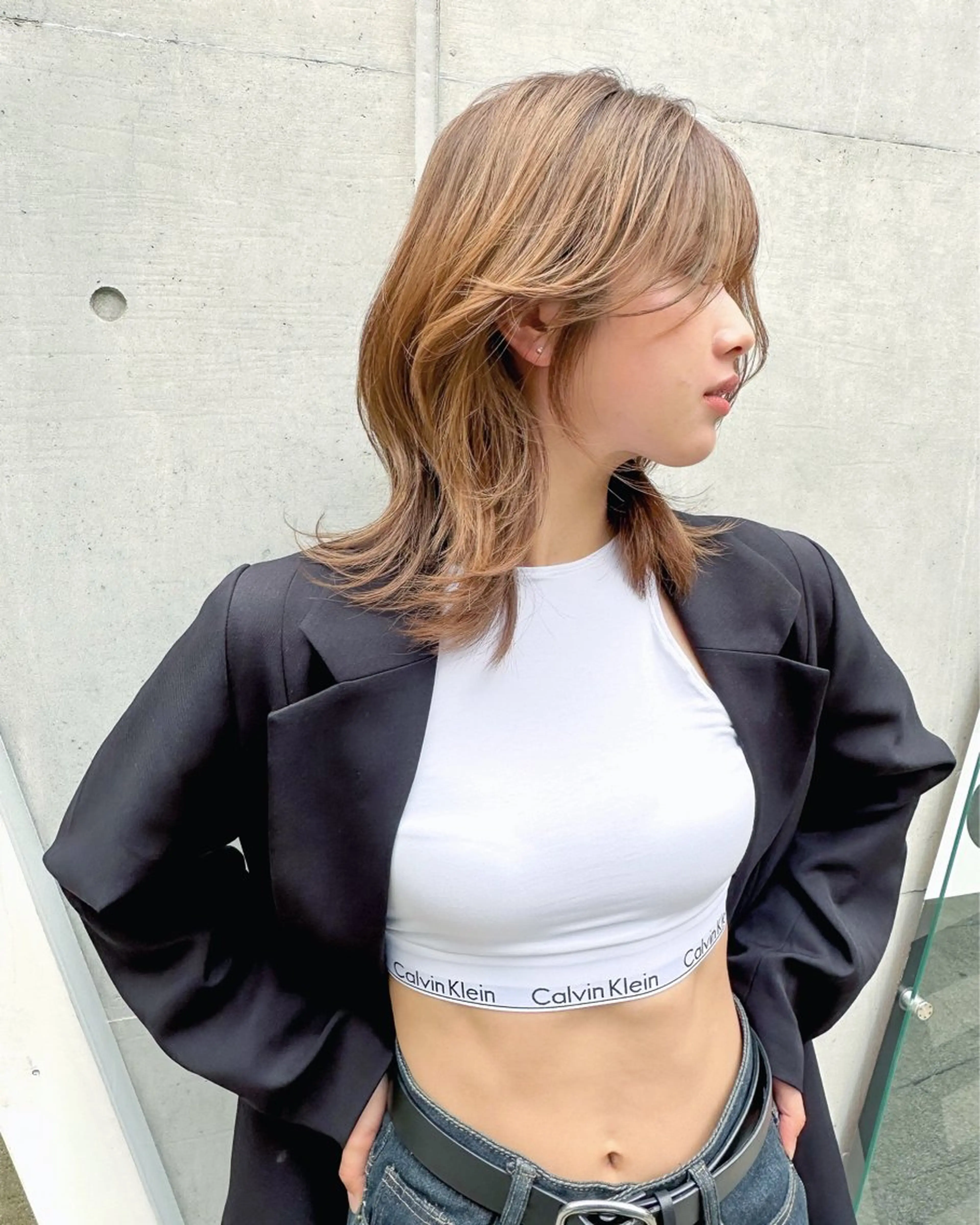 セミロング カラー 韓国レイヤーカット/ ダブルカラーのヘアスタイル