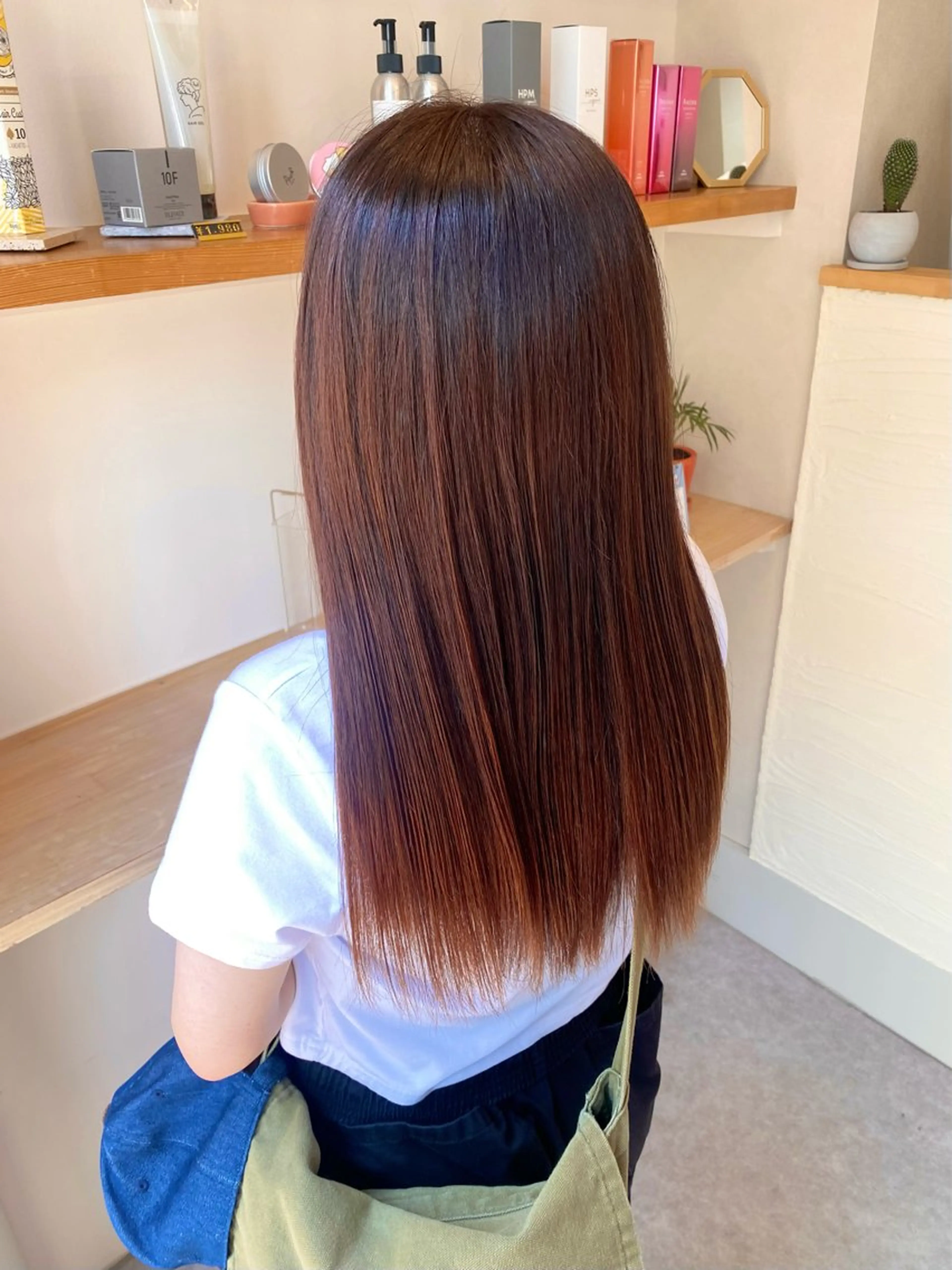 ロング オレンジブラウン 中尾 未来/艶カラー /カットモデルのヘアスタイル