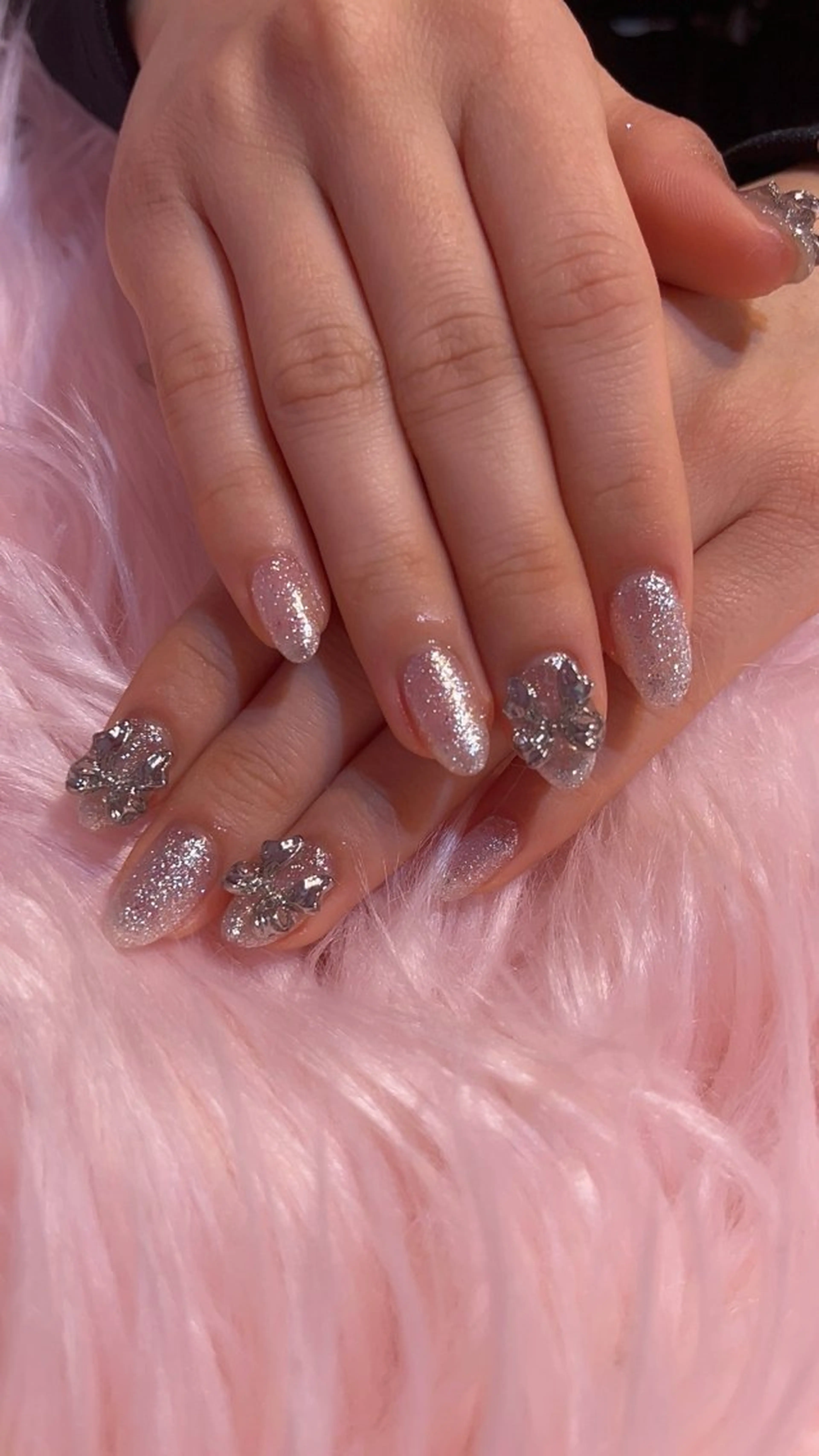 ネイル キラキラネイル ♡ KAEDE ♡のネイルデザイン