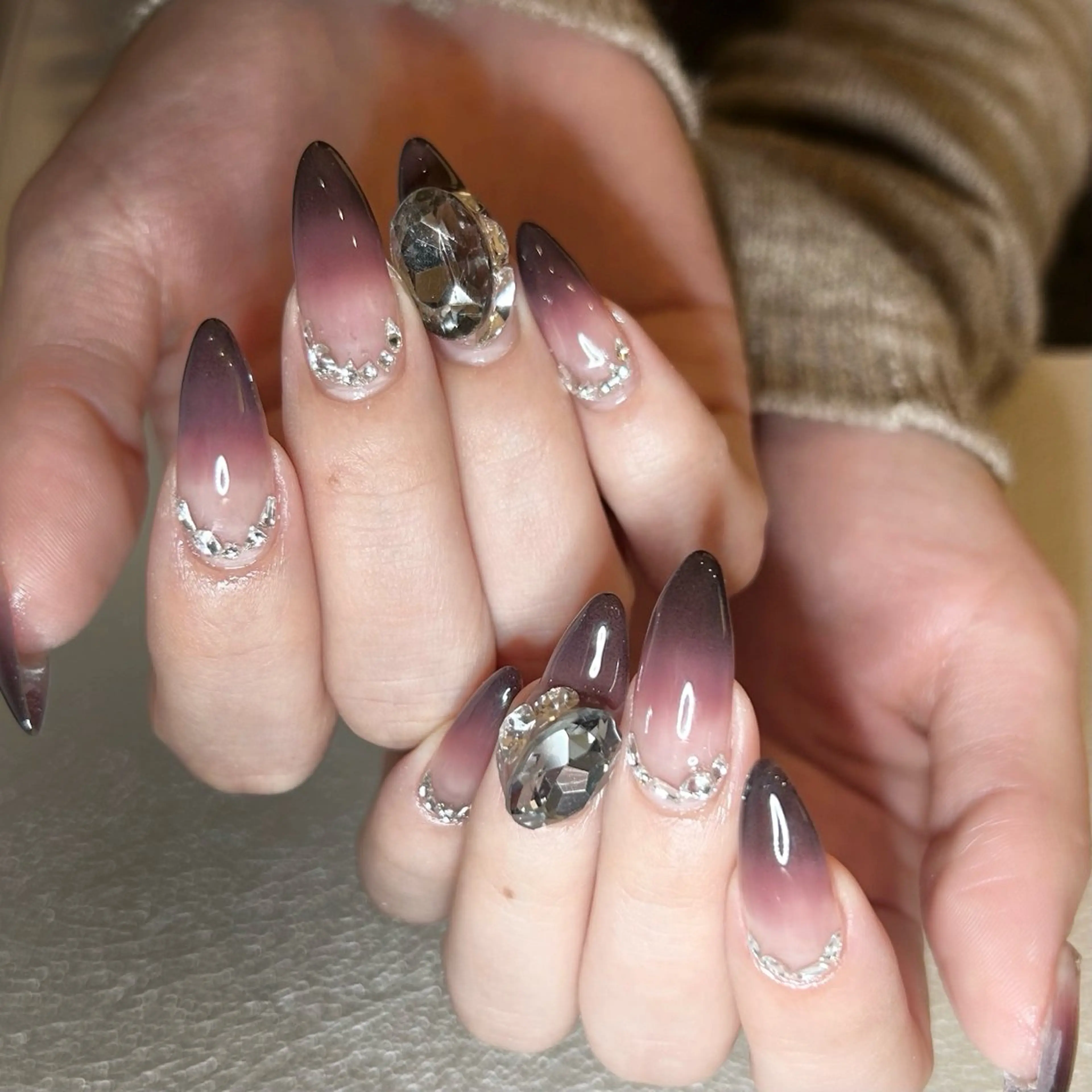 ネイル ハンドネイル ハンドケア she nail studio所属・パラジェル/スカルプ salonOerbaのネイルデザイン