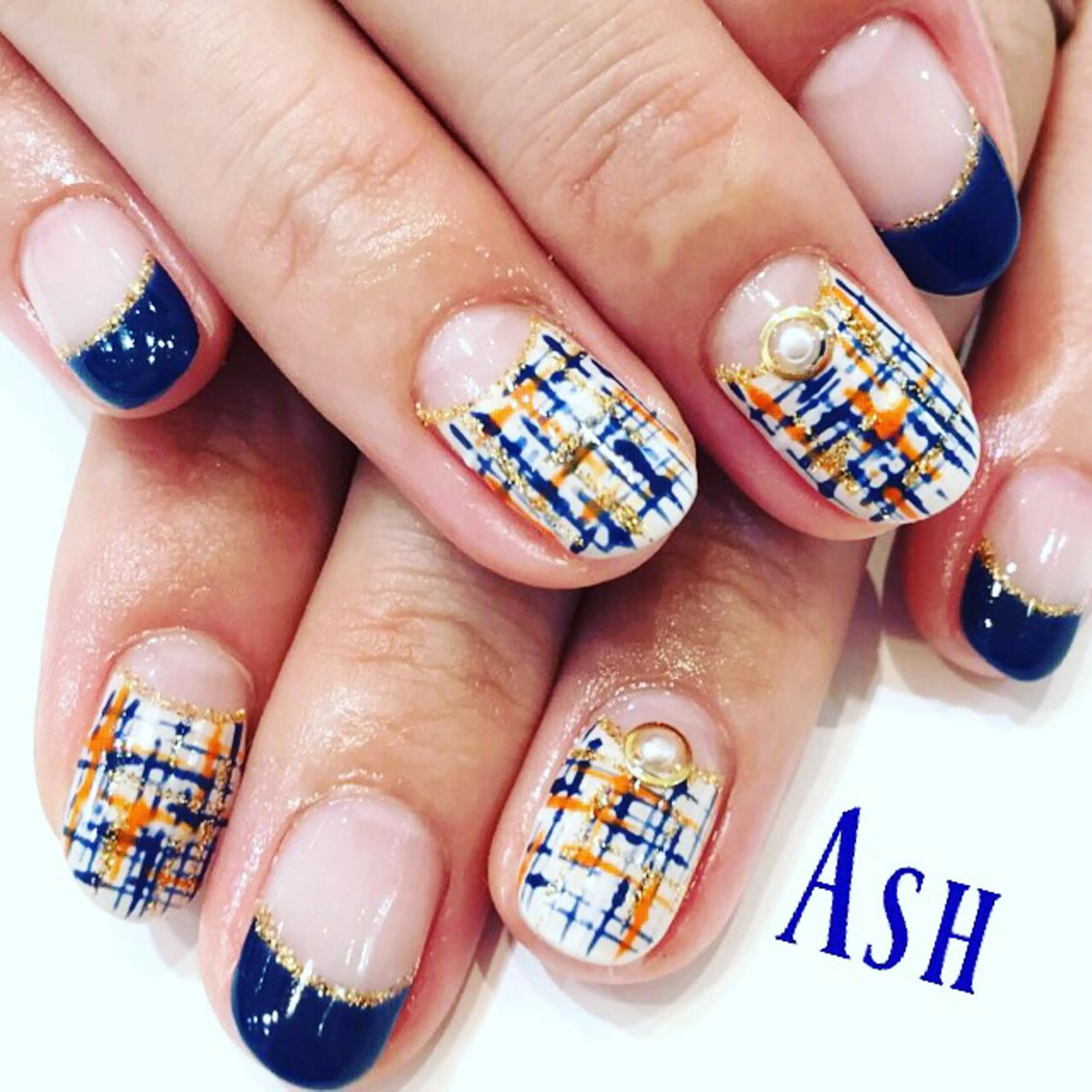 ネイル フレンチネイル 逆フレンチ 🩵NORIKO 上品ネイルが得意🩵のネイルデザイン