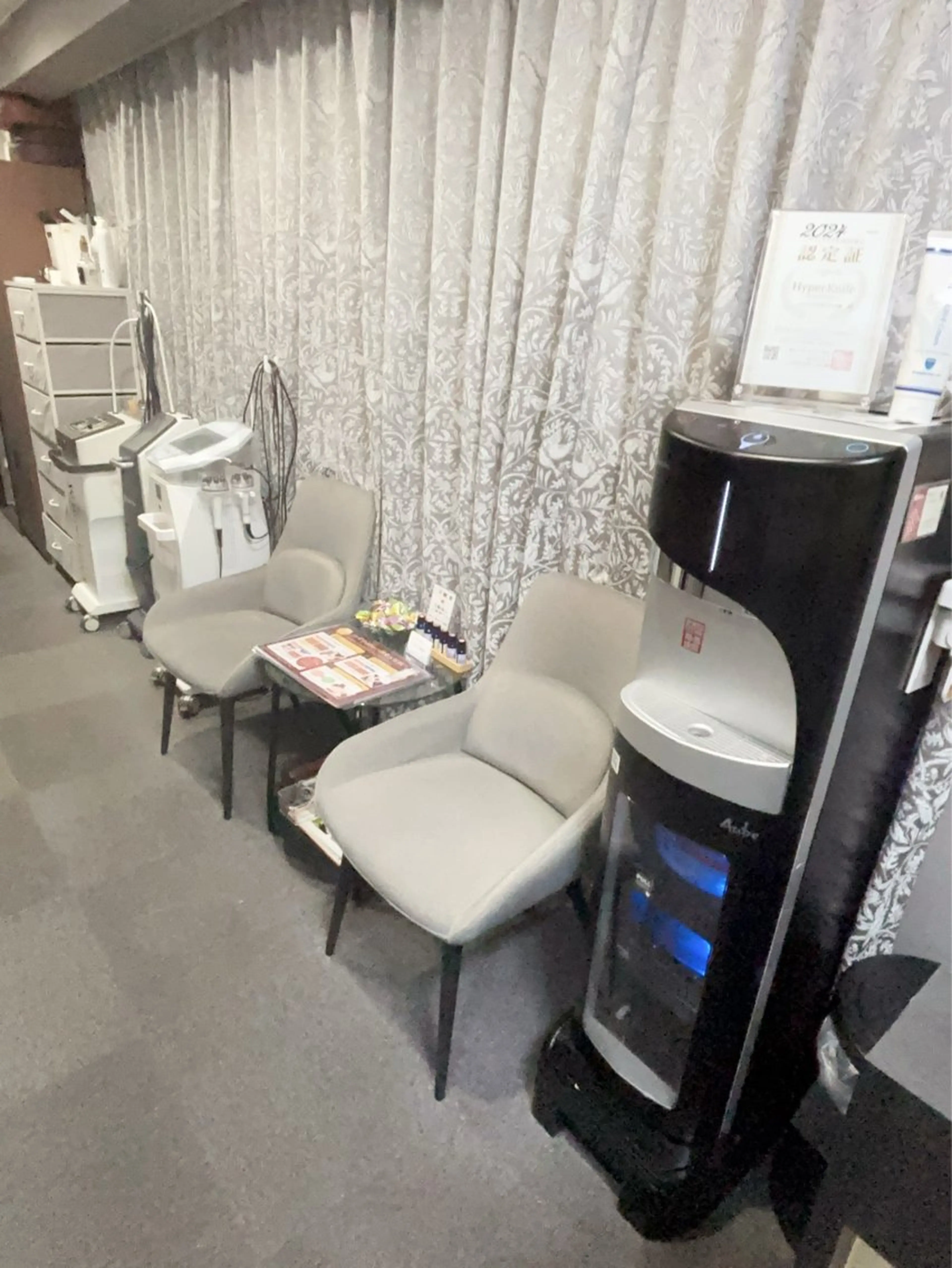 美癒 ハイパーナイフ&アロマ所属・美癒 池袋東口店のエステ・リラクイメージ