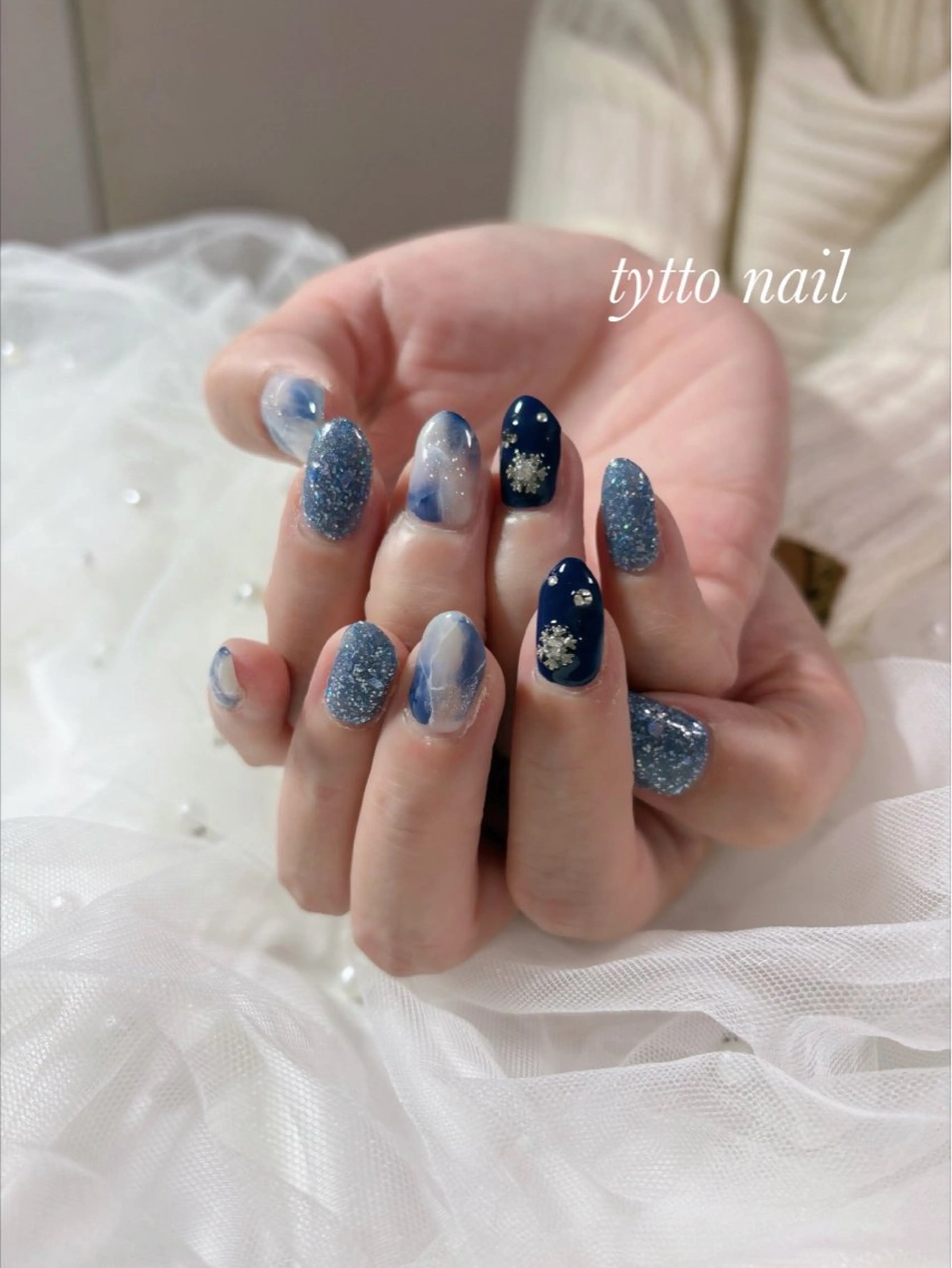 ネイル ブルー グラデーション ネイビー オフィスネイル ワンカラーネイル ハンドネイル tytto nail ❤︎‪‪eri‪‪のネイルデザイン
